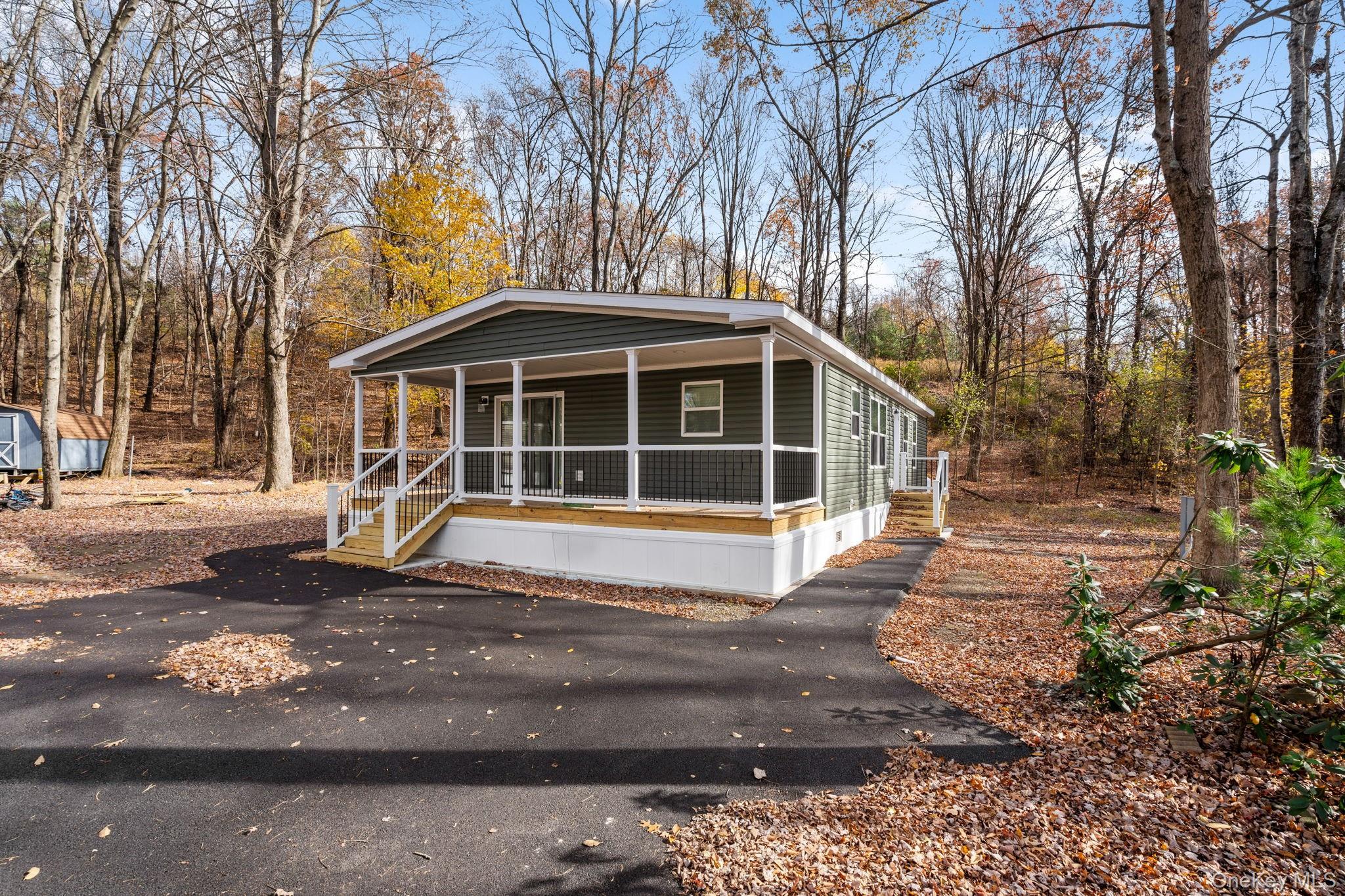 230 Fawn Circle, Walden, NY 12586