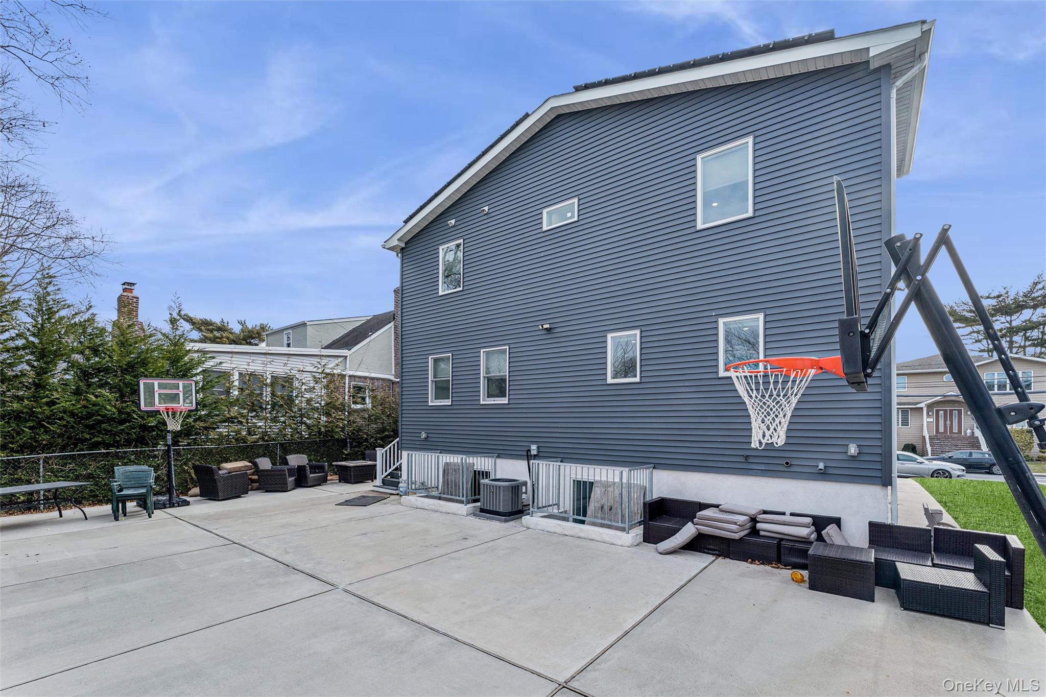 1064 Mora Place, Woodmere, NY 11598