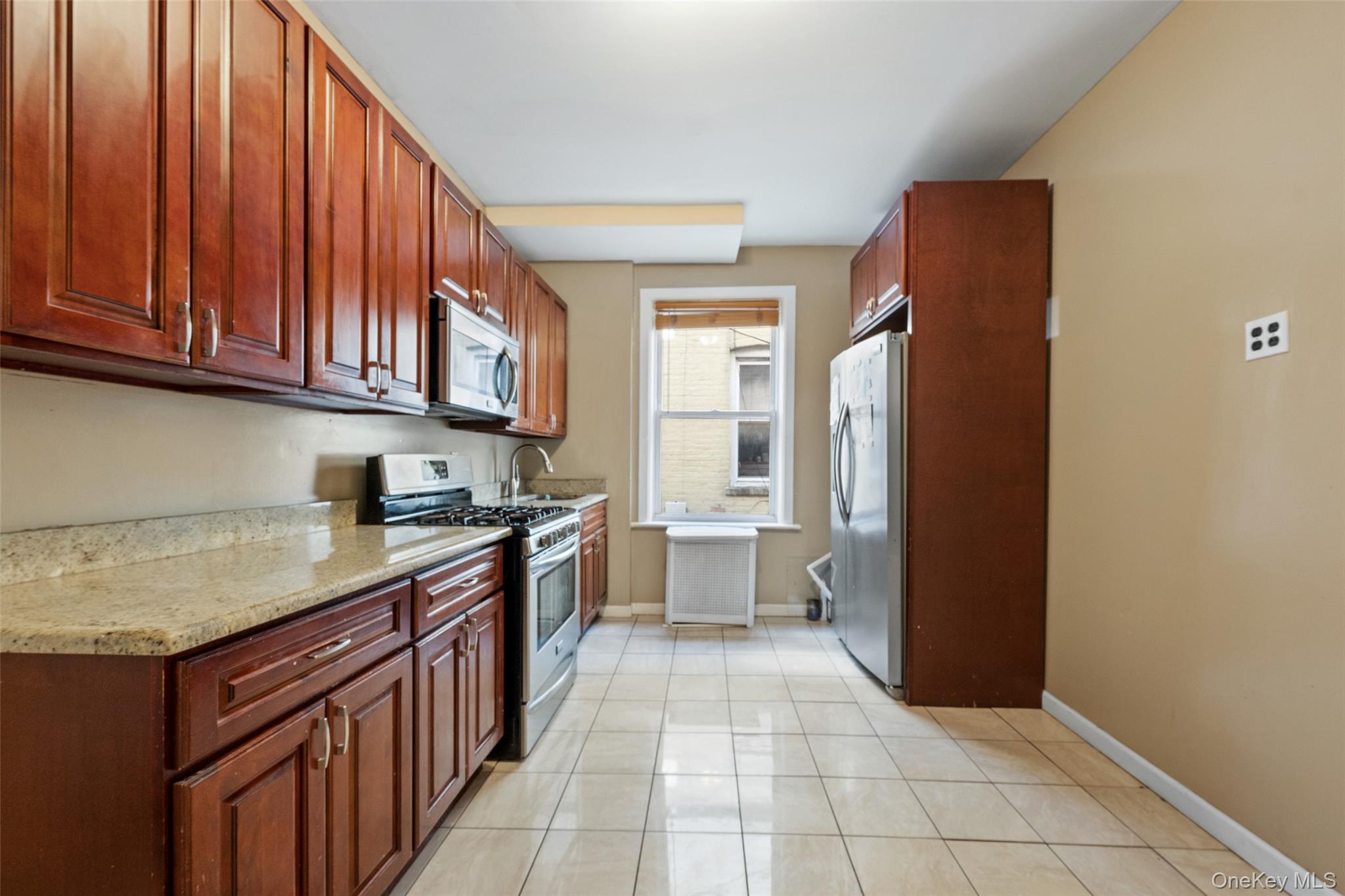 3957 Paulding Avenue, Bronx, NY 10466