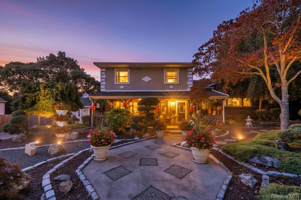 23 Longstreet Drive, Lake Grove, NY 11755