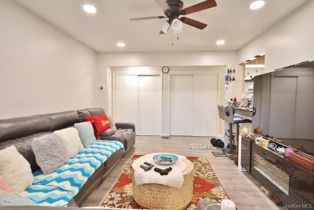 8 Heritage Drive # A, Harriman, NY 10926