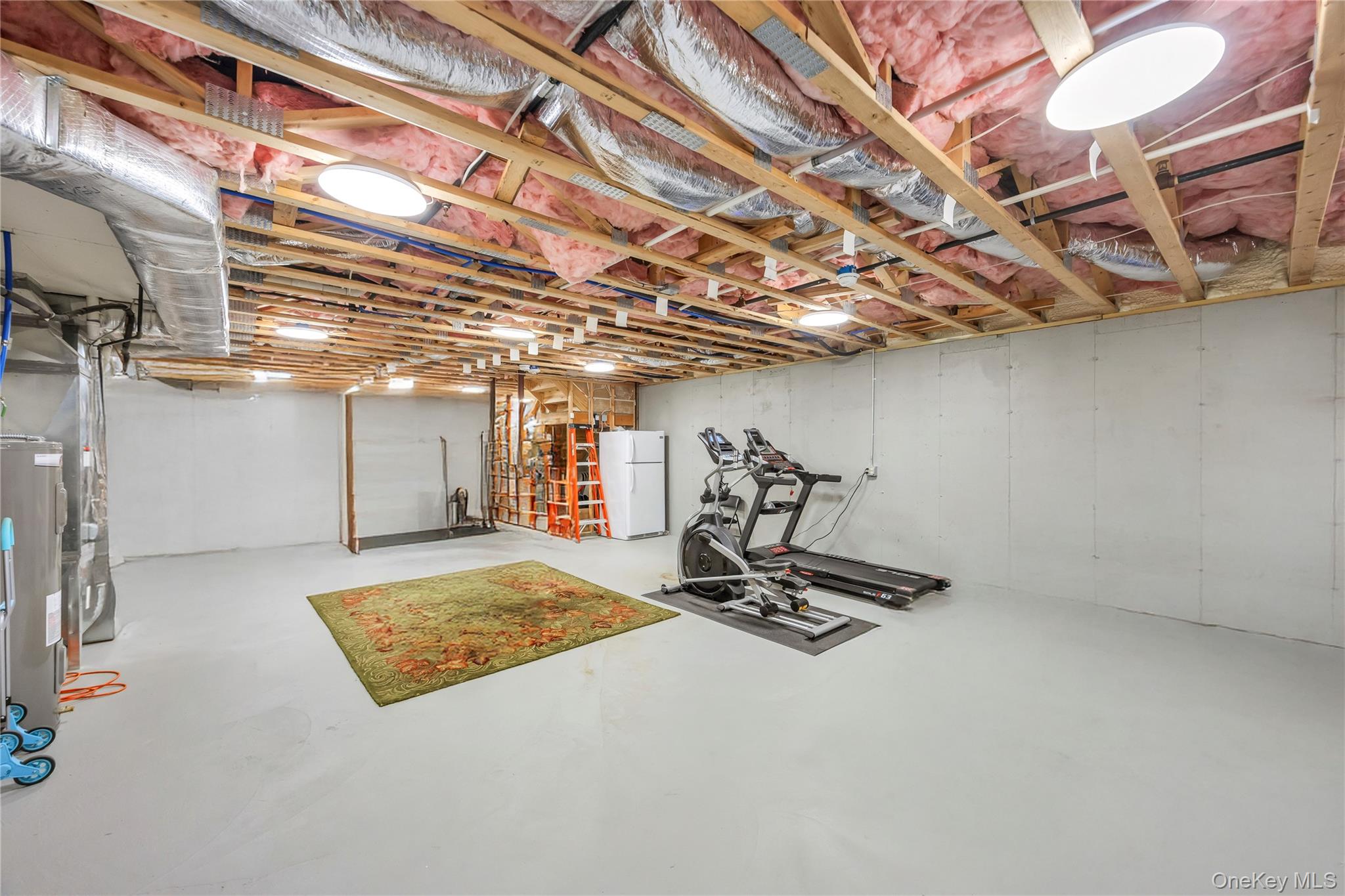 17 Hunter Drive, Central Islip, NY 11722