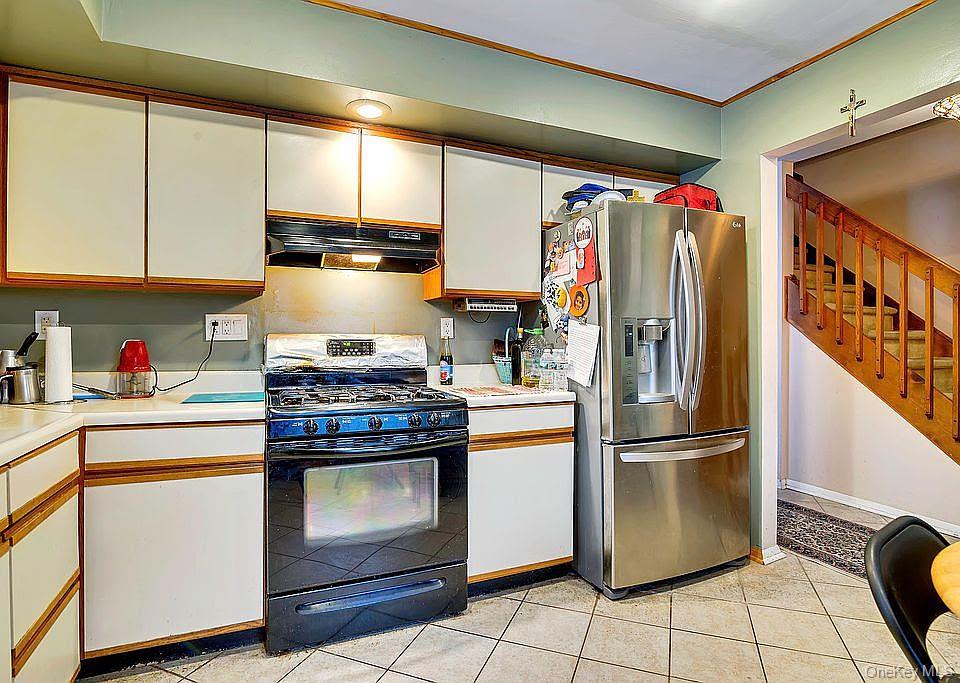 30 Sycamore Court, Highland Mills, NY 10930