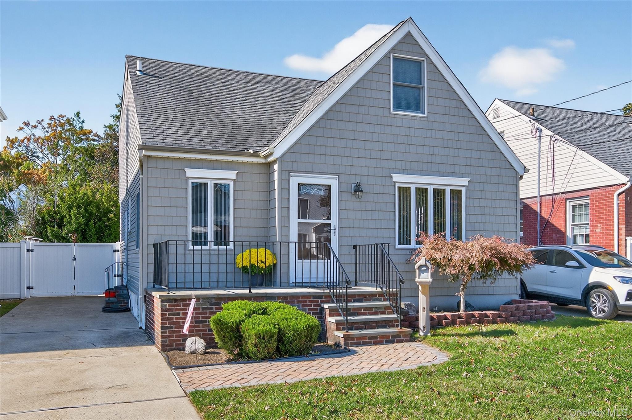 242 James Street, Franklin Square, NY 11010