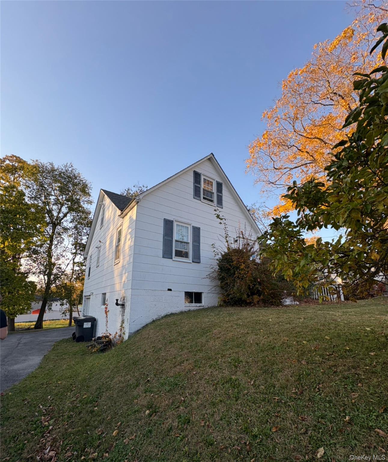 3 Pond Road, Walden, NY 12586