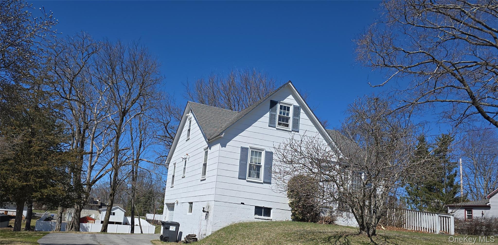 3 Pond Road, Walden, NY 12586