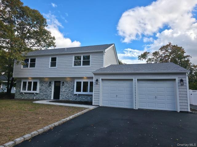 5 Bently Lane, Stony Brook, NY 11790