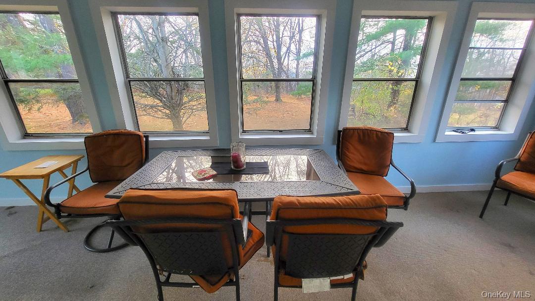 3 Manor Drive W, Poughkeepsie, NY 12603