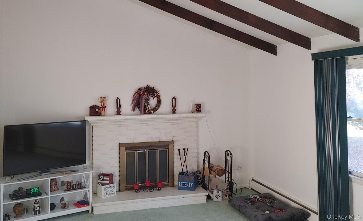 3 Manor Drive W, Poughkeepsie, NY 12603