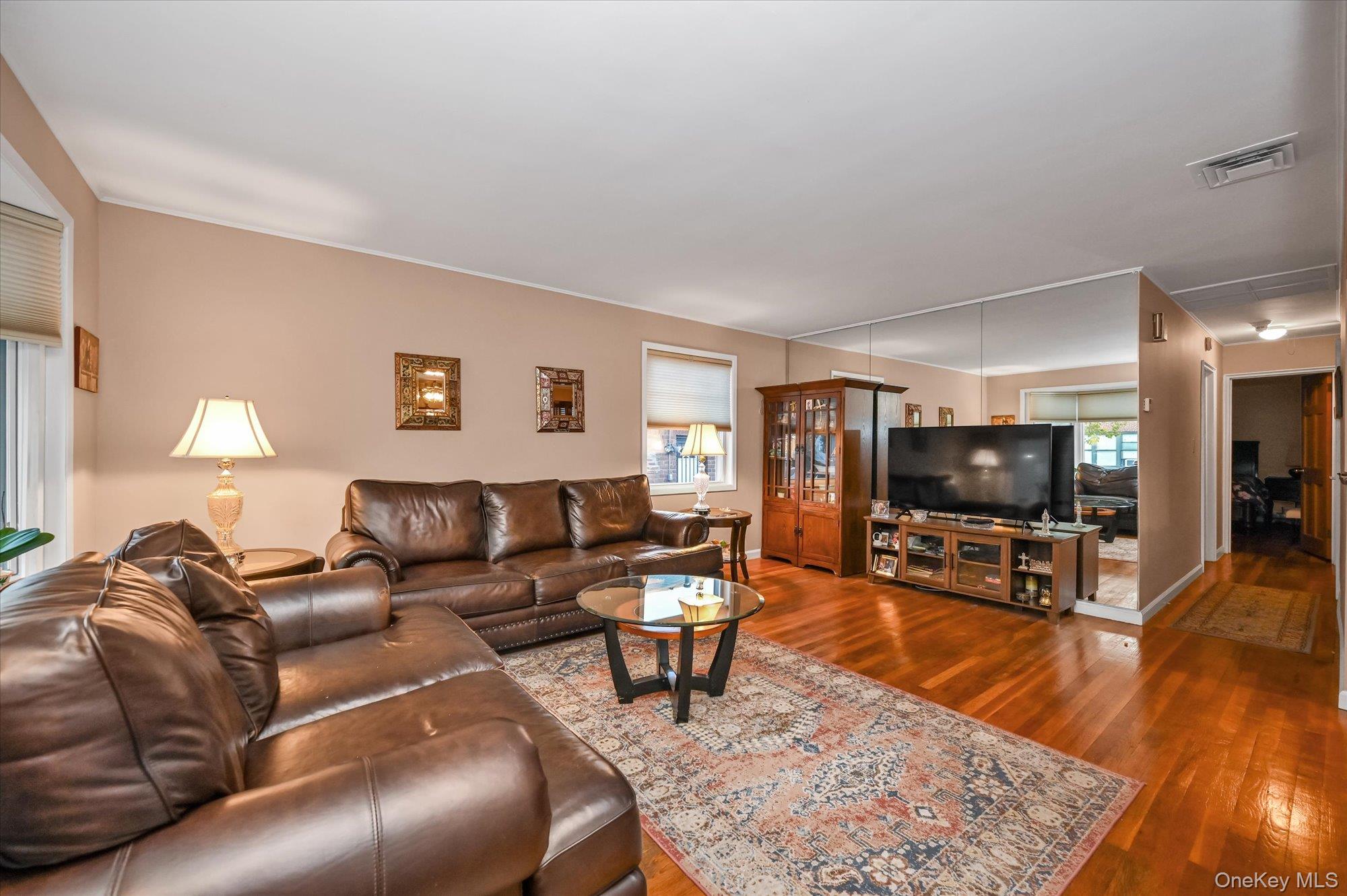 15428 27th Avenue, Flushing, NY 11354