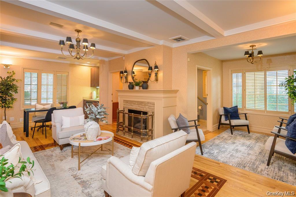 915 Palmer Road, Bronxville, NY 10708