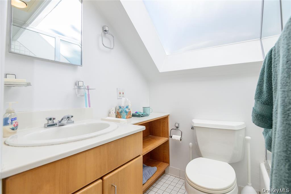 915 Palmer Road, Bronxville, NY 10708