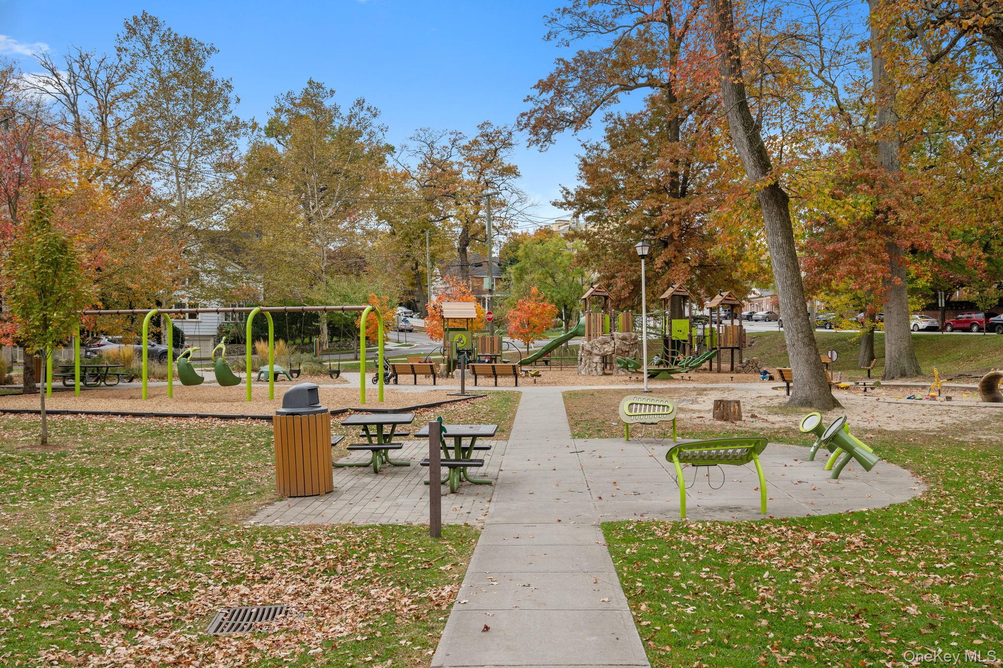 8 Concord Avenue, Larchmont, NY 10538