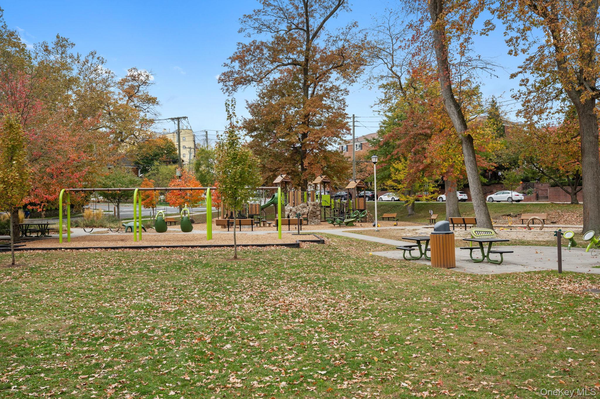 8 Concord Avenue, Larchmont, NY 10538