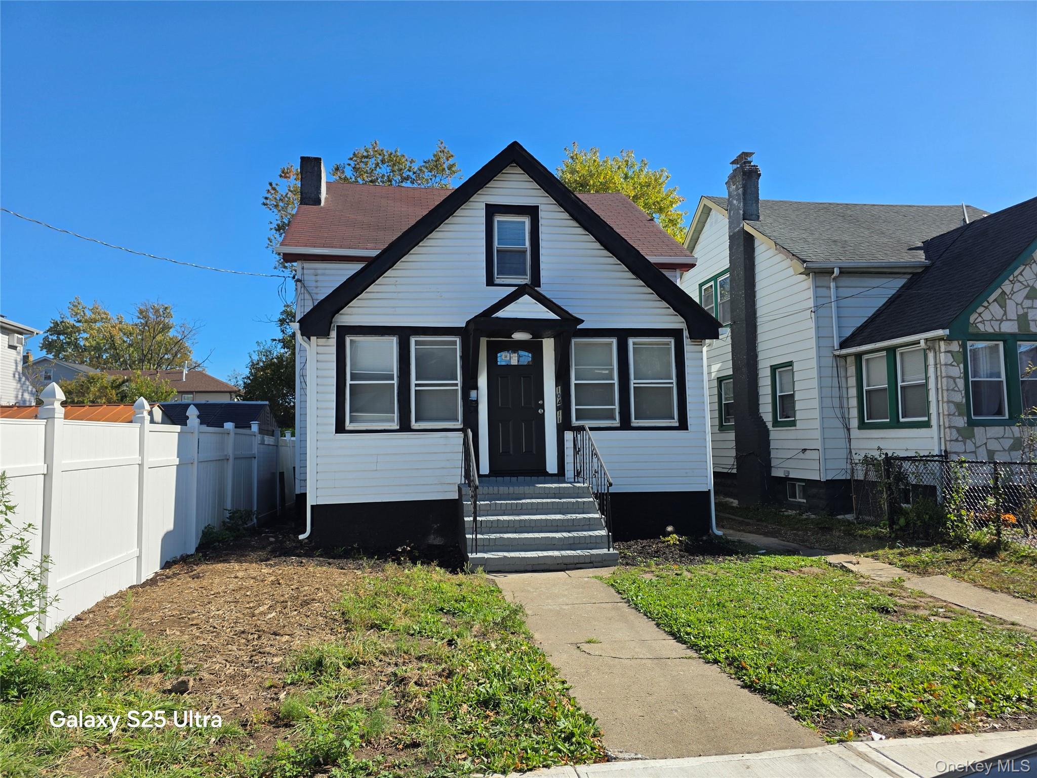 10411 214th Street, Queens Village, NY 11429