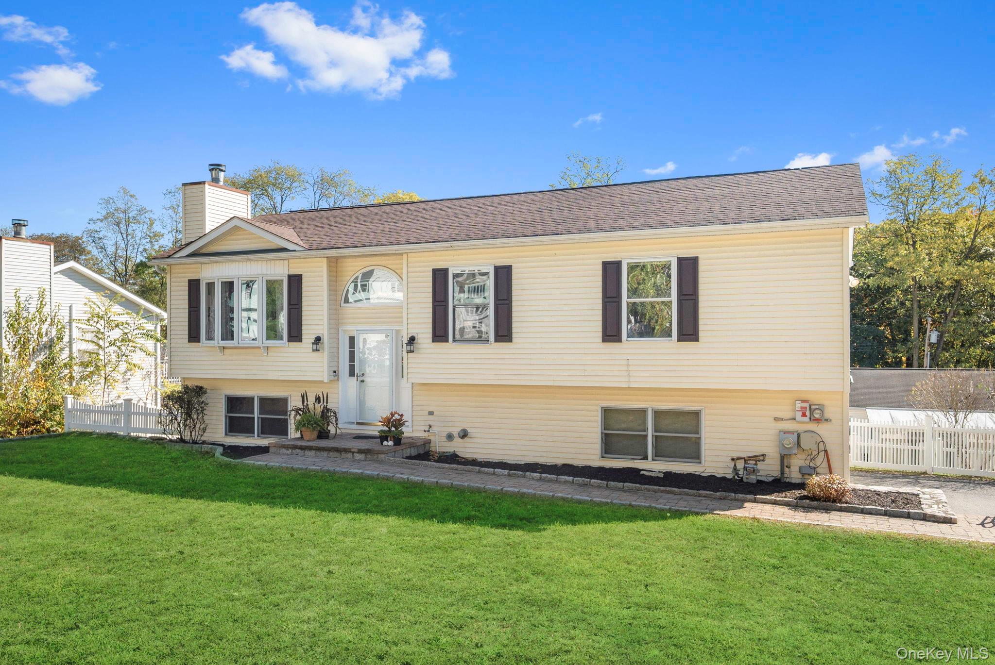 5 Sabrina Lane, Ossining, NY 10562