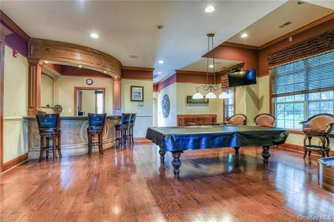 80 Fairways Drive, Middletown, NY 10940