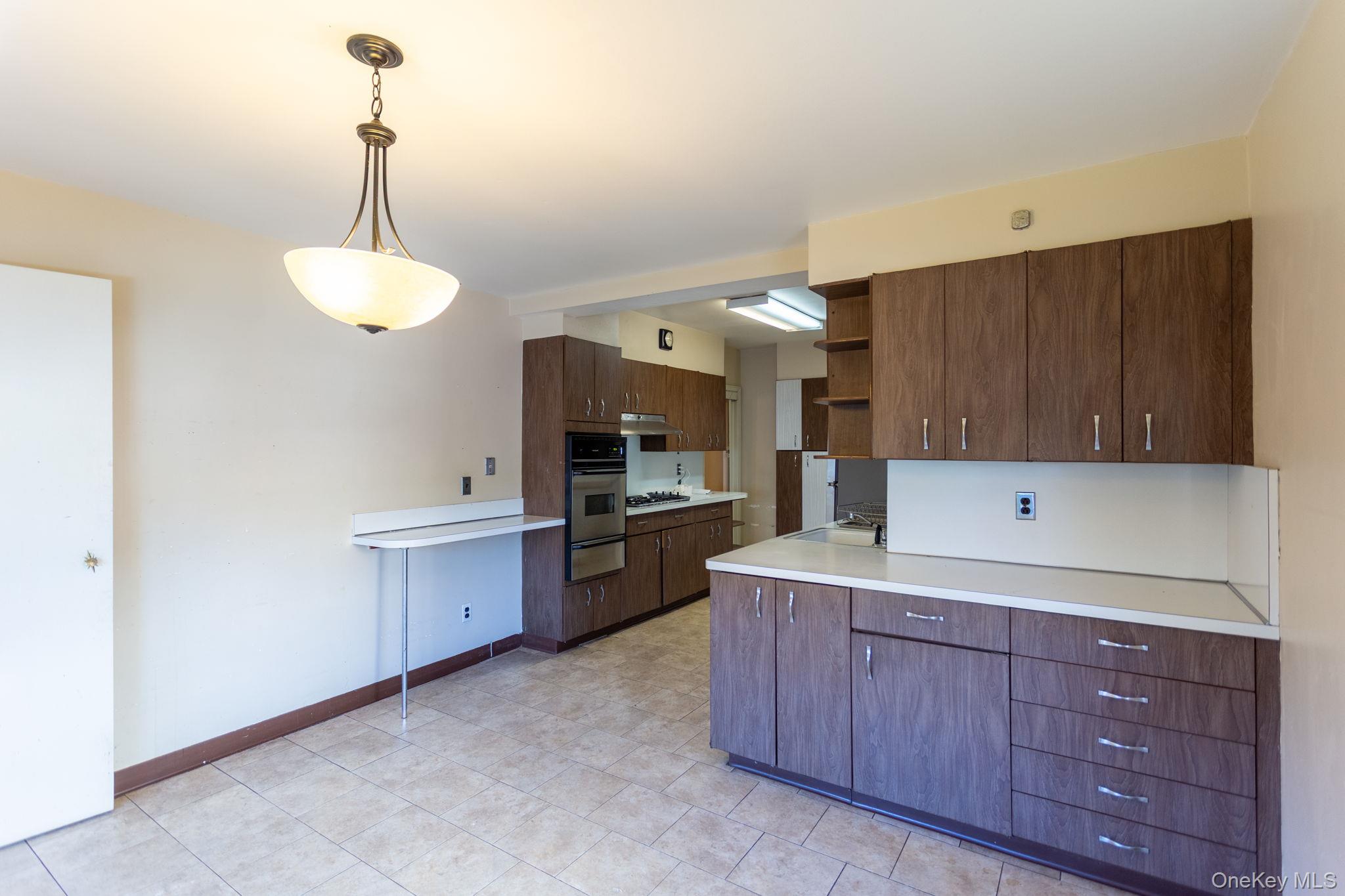 80-11 190th Street, Jamaica Estates, NY 11423