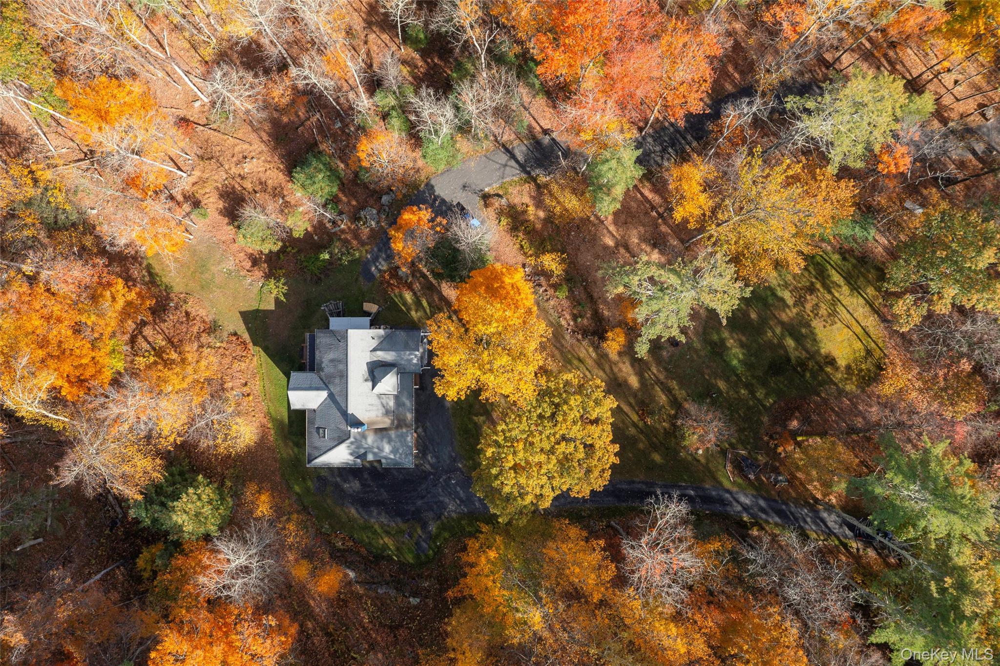 68 Cooper Hollow Road, Bearsville, NY 12409