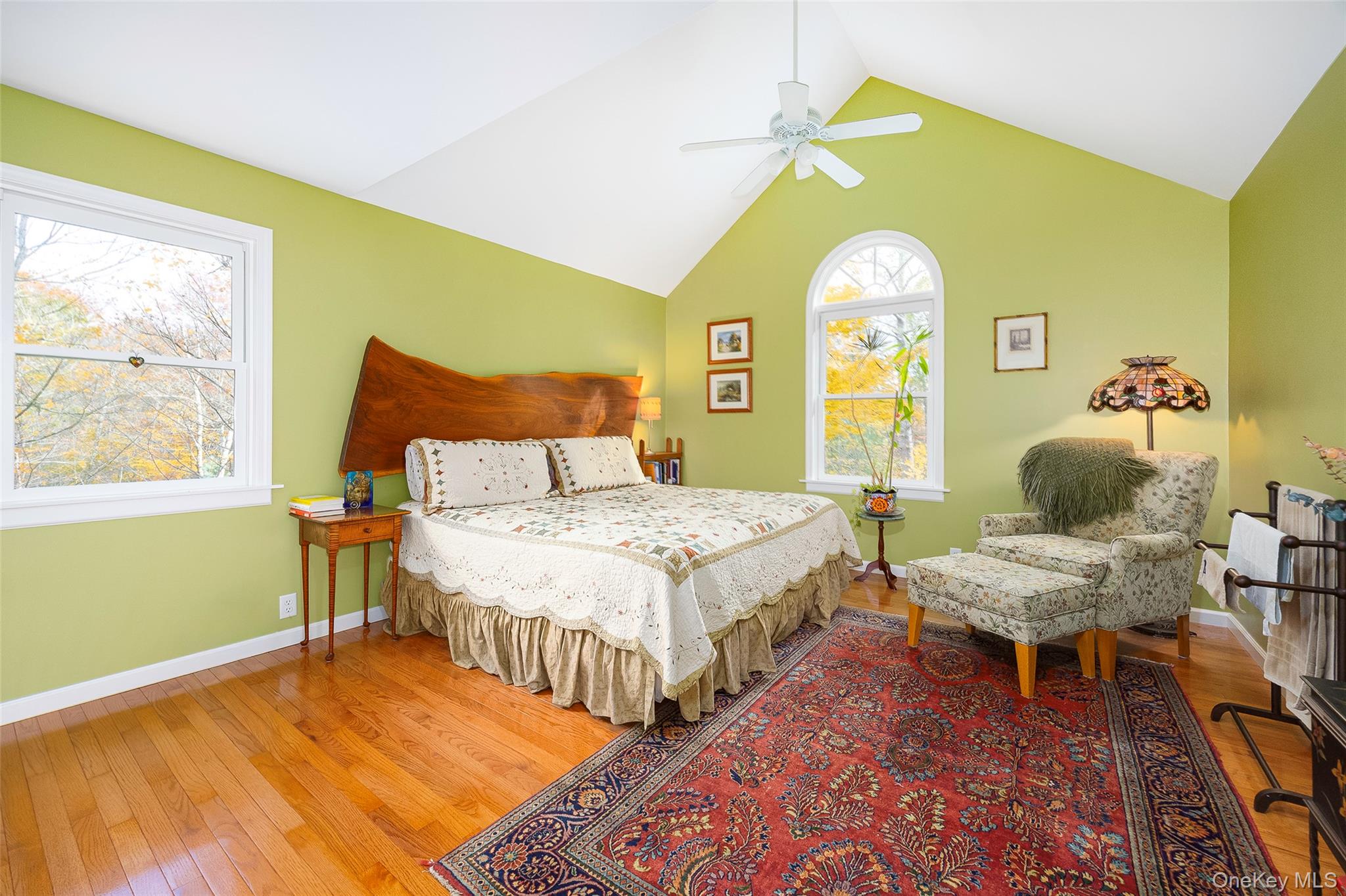 68 Cooper Hollow Road, Bearsville, NY 12409