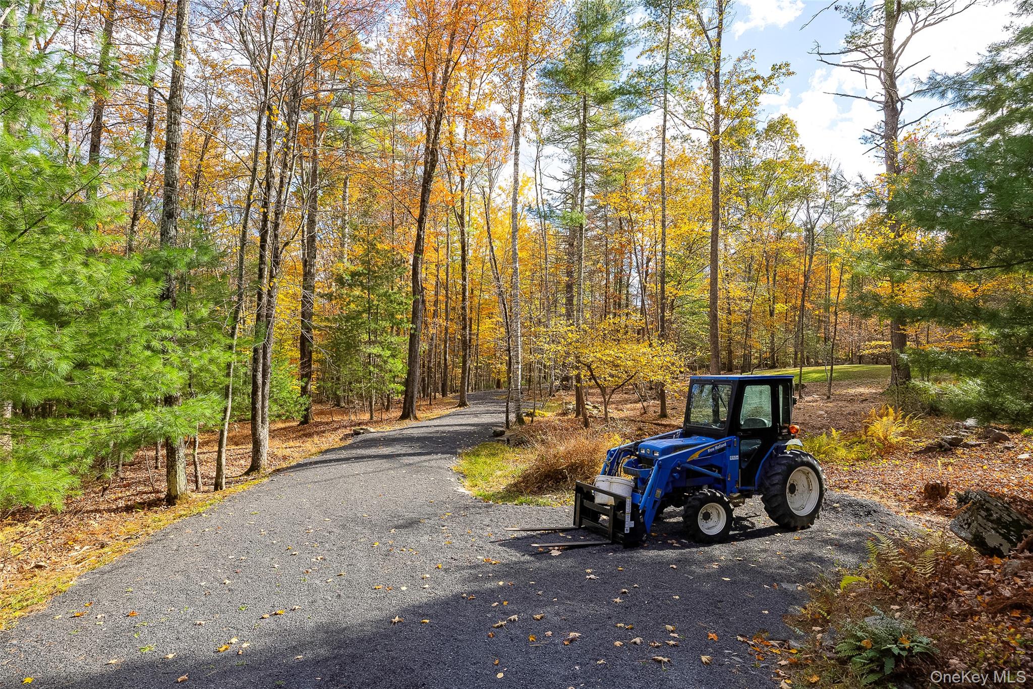 68 Cooper Hollow Road, Bearsville, NY 12409