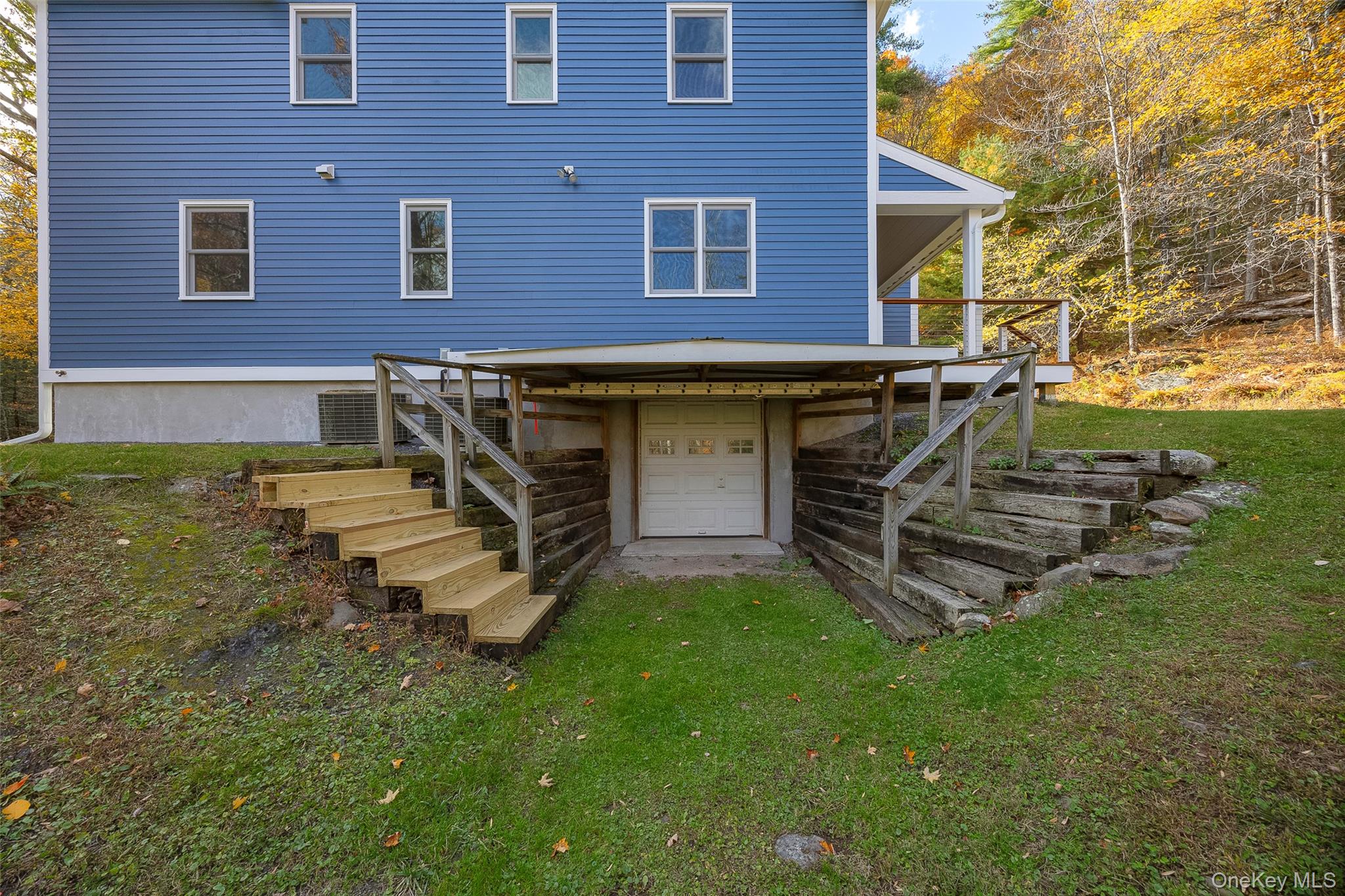 68 Cooper Hollow Road, Bearsville, NY 12409