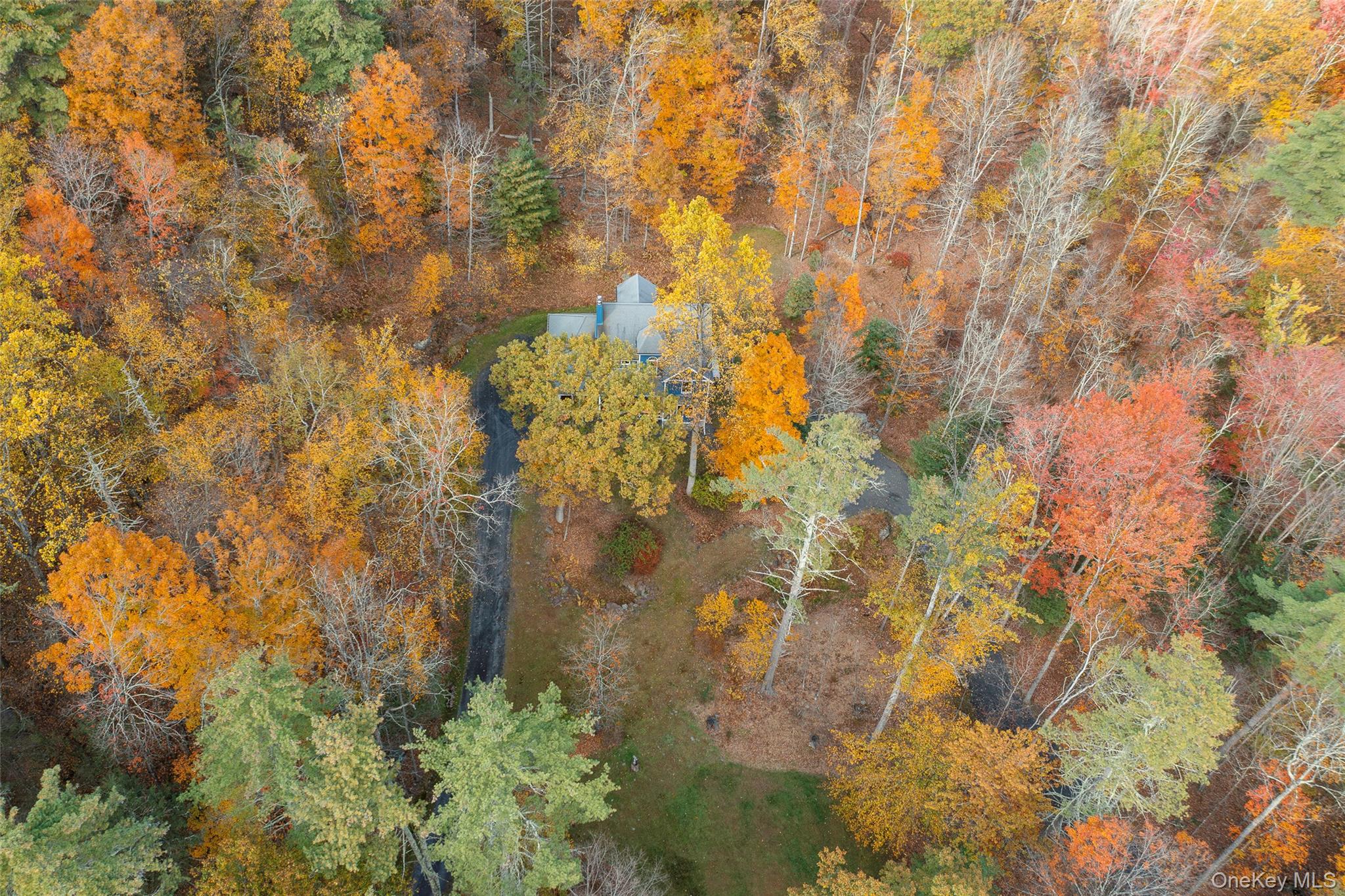 68 Cooper Hollow Road, Bearsville, NY 12409