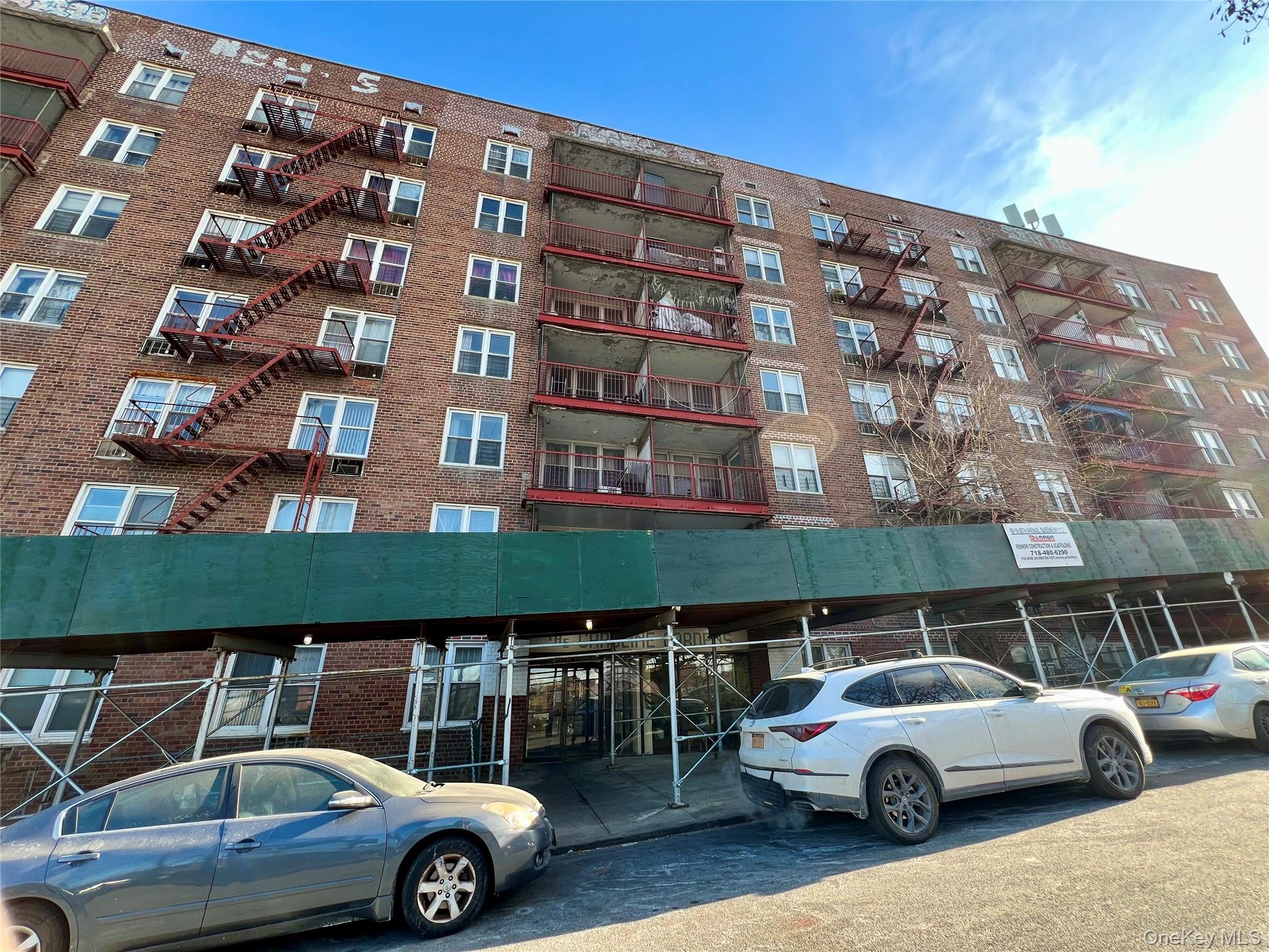 86-16 60th Avenue # 2D, Elmhurst, NY 11373