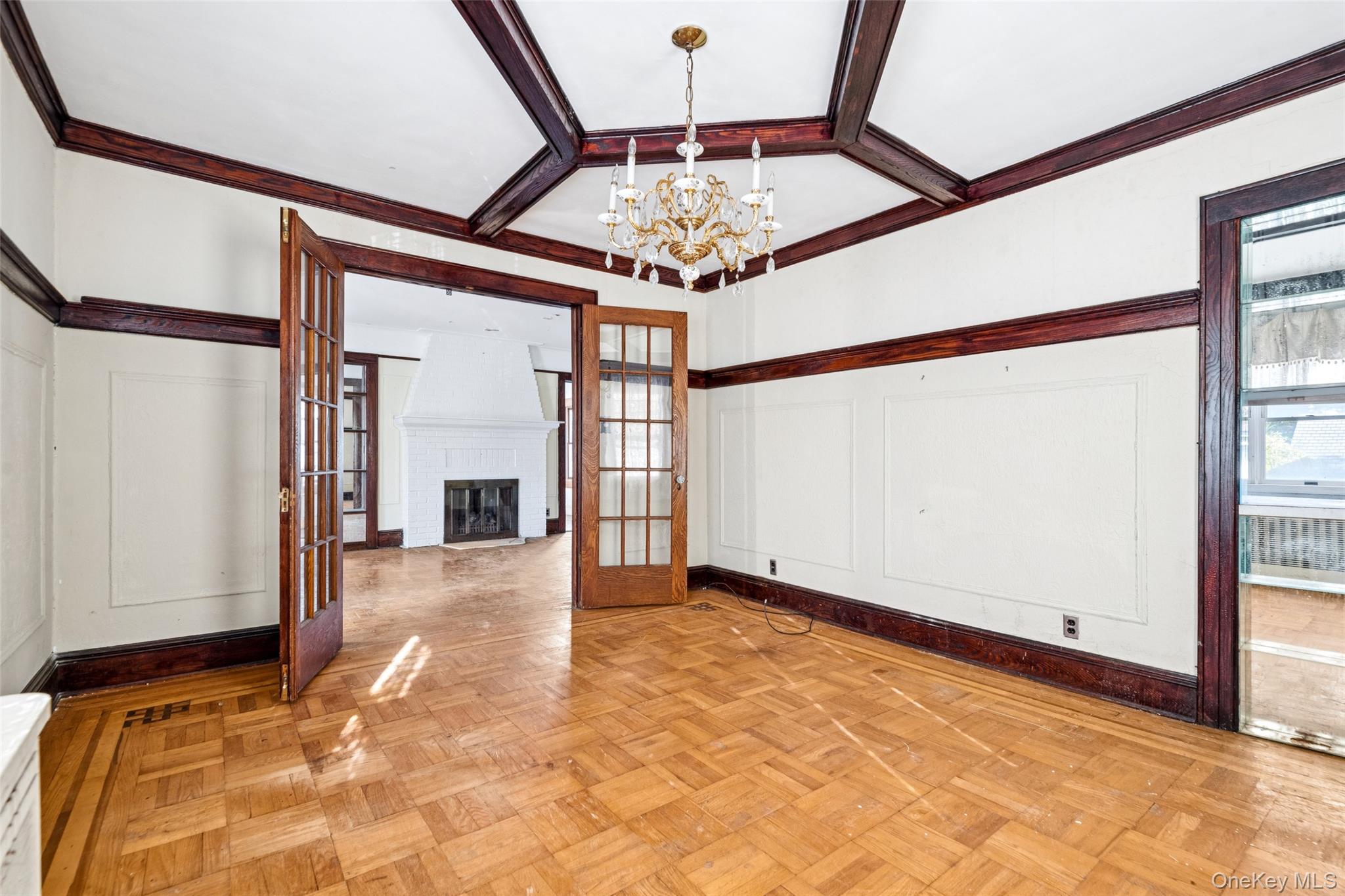 4607 Concord Avenue, Great Neck, NY 11020