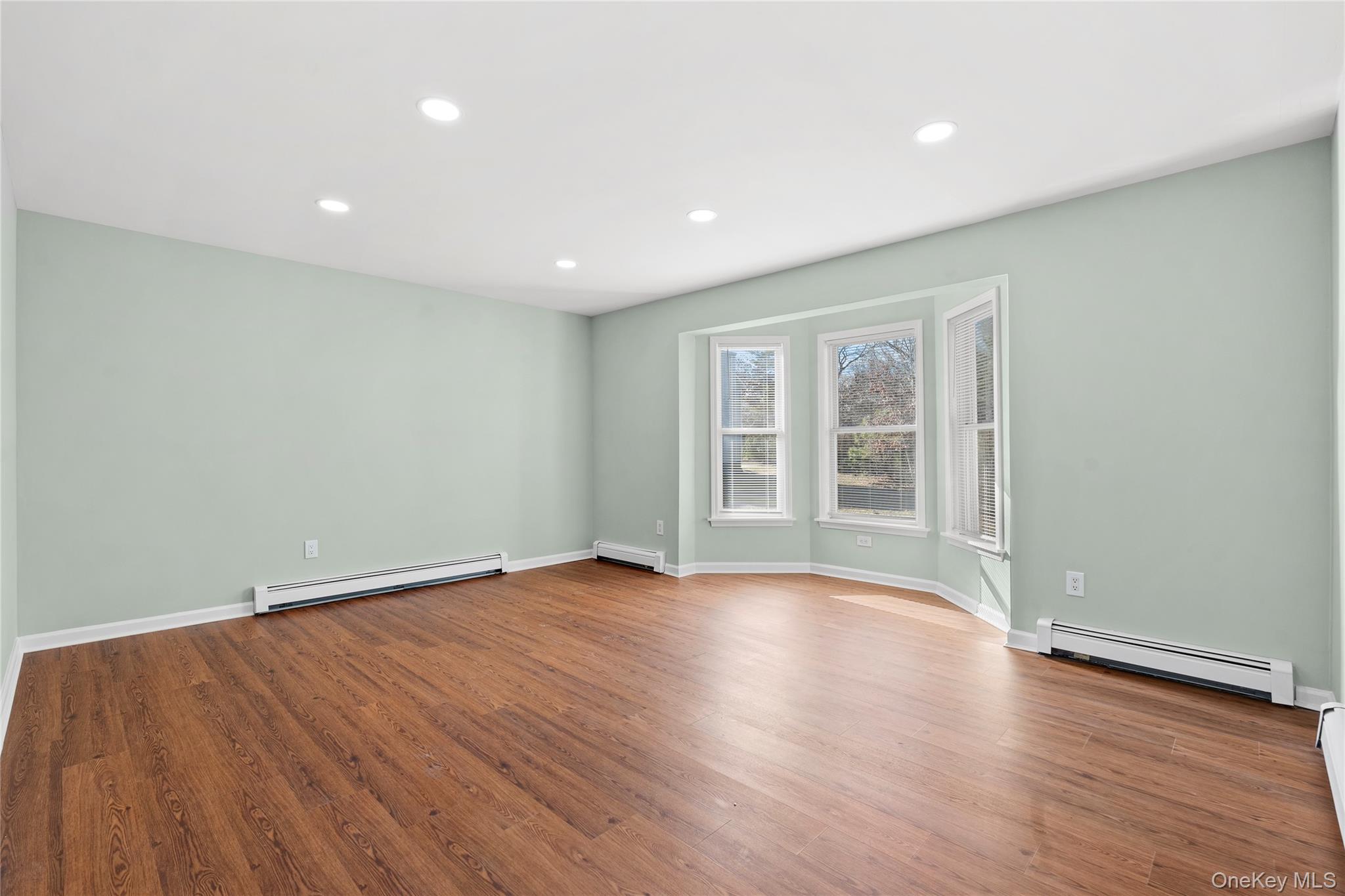 11A Grand Avenue, Yaphank, NY 11980