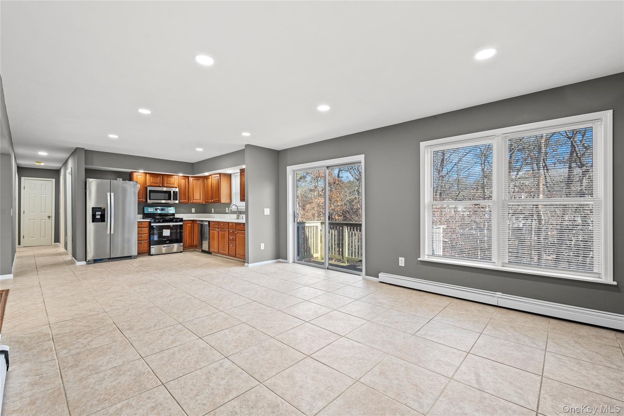 11A Grand Avenue, Yaphank, NY 11980