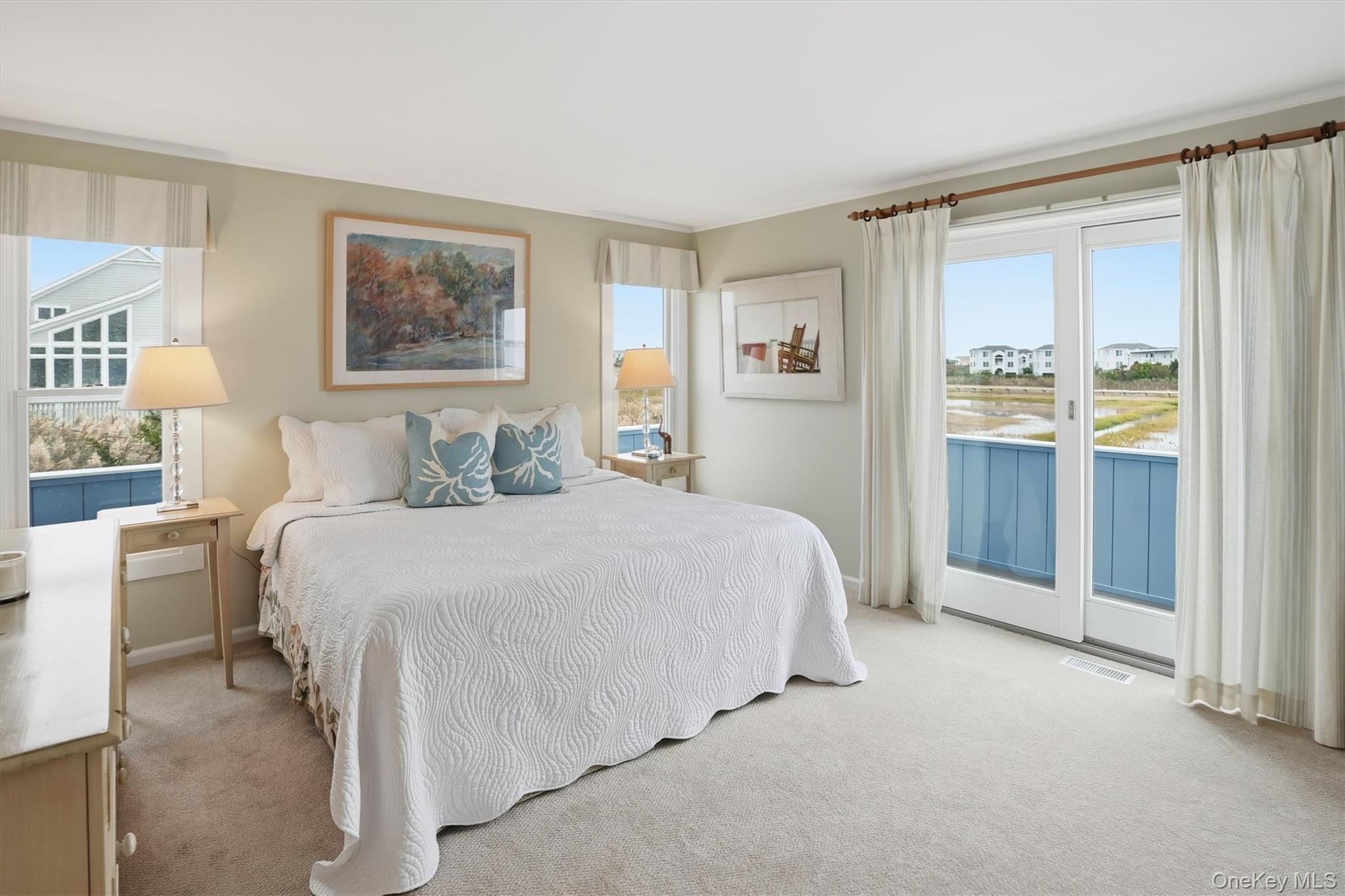 556 Dune Road, Westhampton, NY 11977