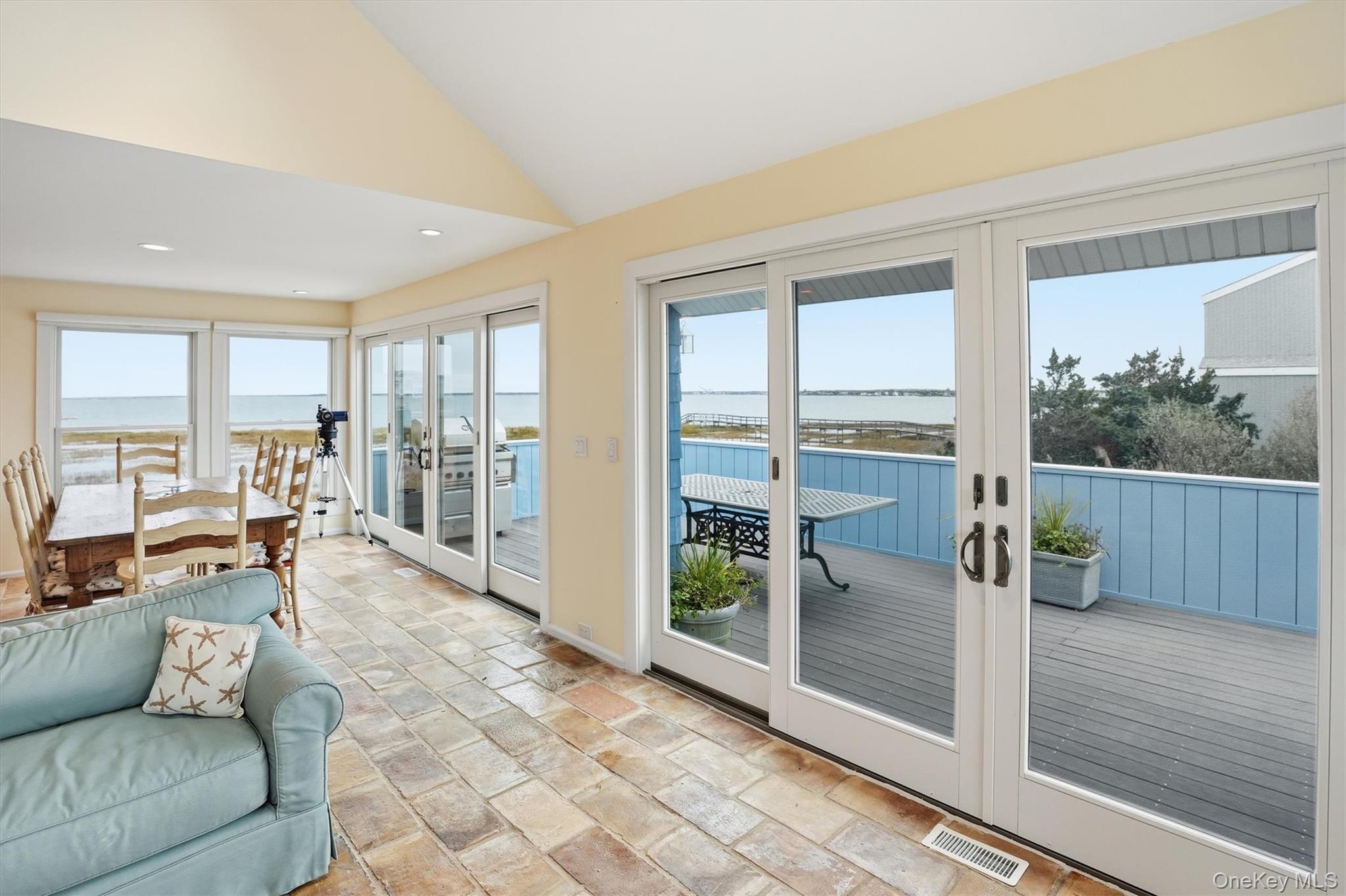 556 Dune Road, Westhampton, NY 11977