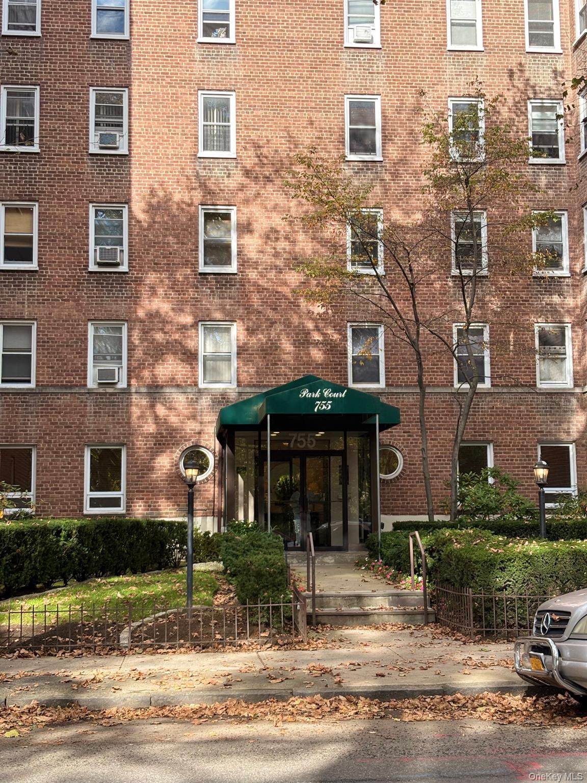 755 Bronx River Road # 6E, Bronxville, NY 10708