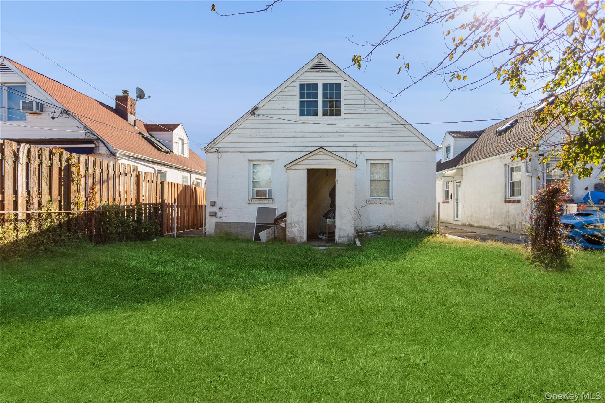 213 E Market Street, Long Beach, NY 11561