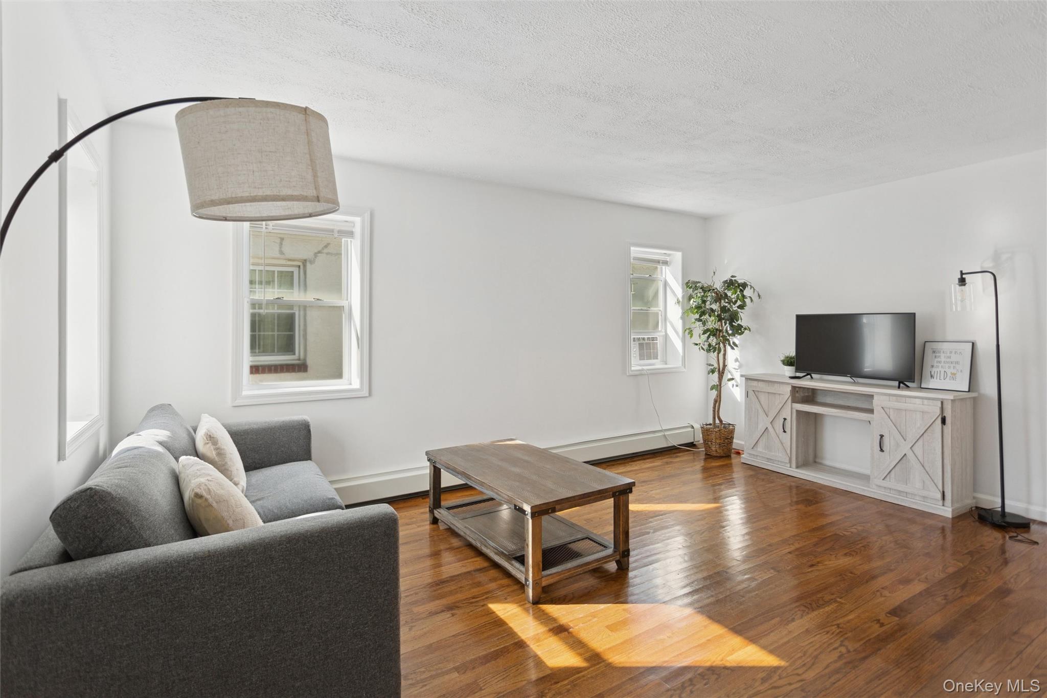 213 E Market Street, Long Beach, NY 11561