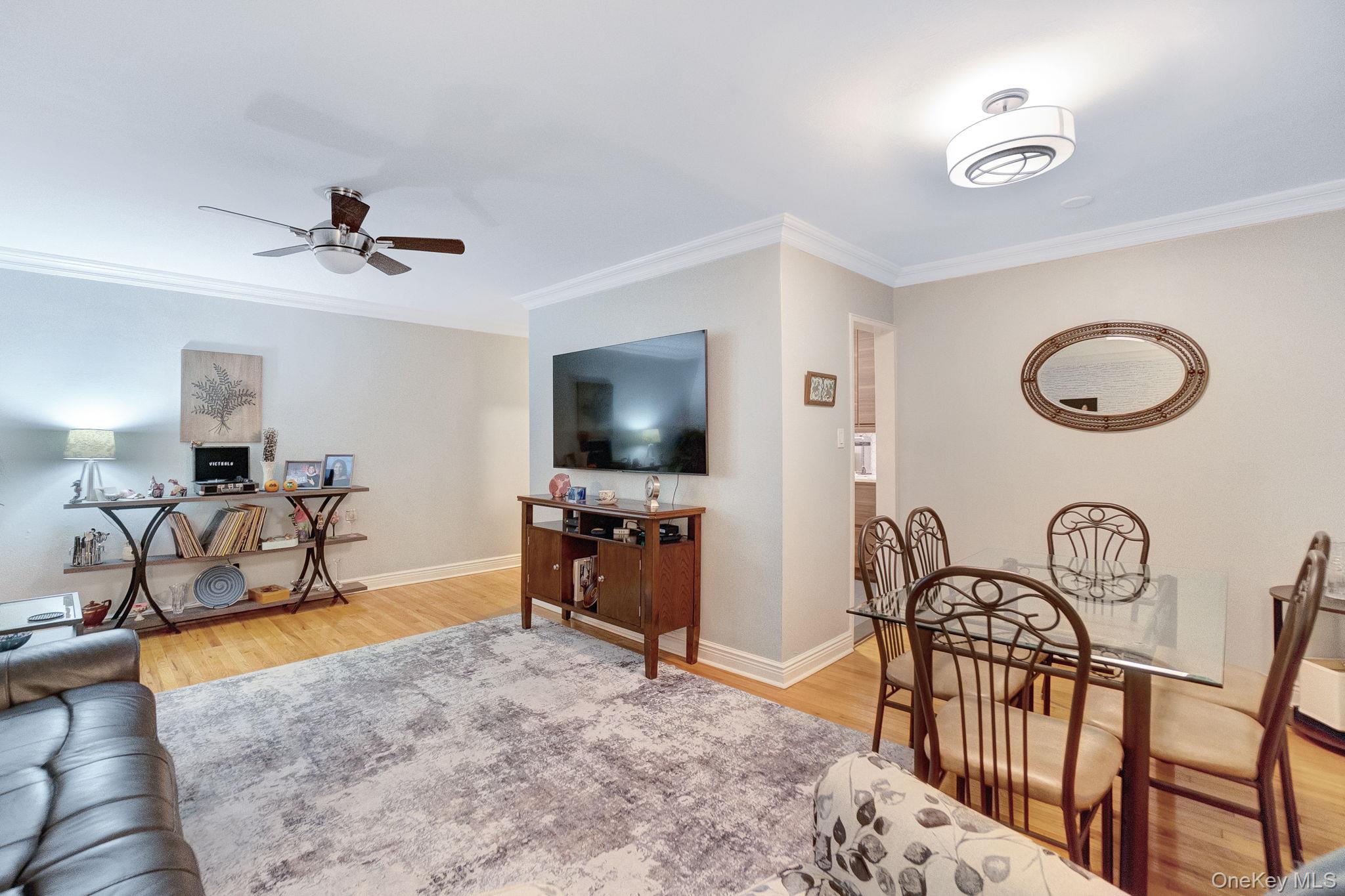 105-30 66th Avenue # 3E, Forest Hills, NY 11375