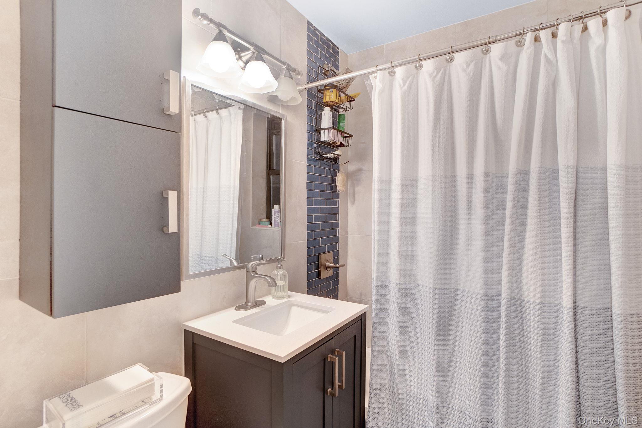 105-30 66th Avenue # 3E, Forest Hills, NY 11375