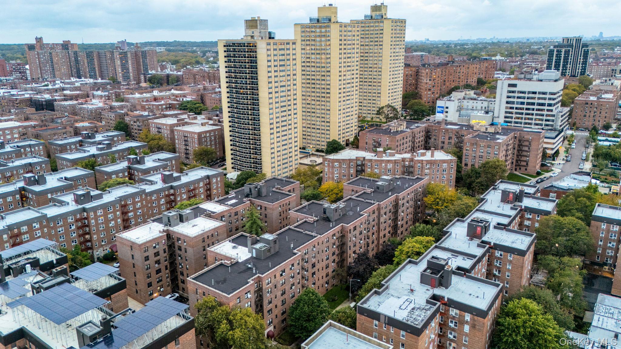 105-30 66th Avenue # 3E, Forest Hills, NY 11375