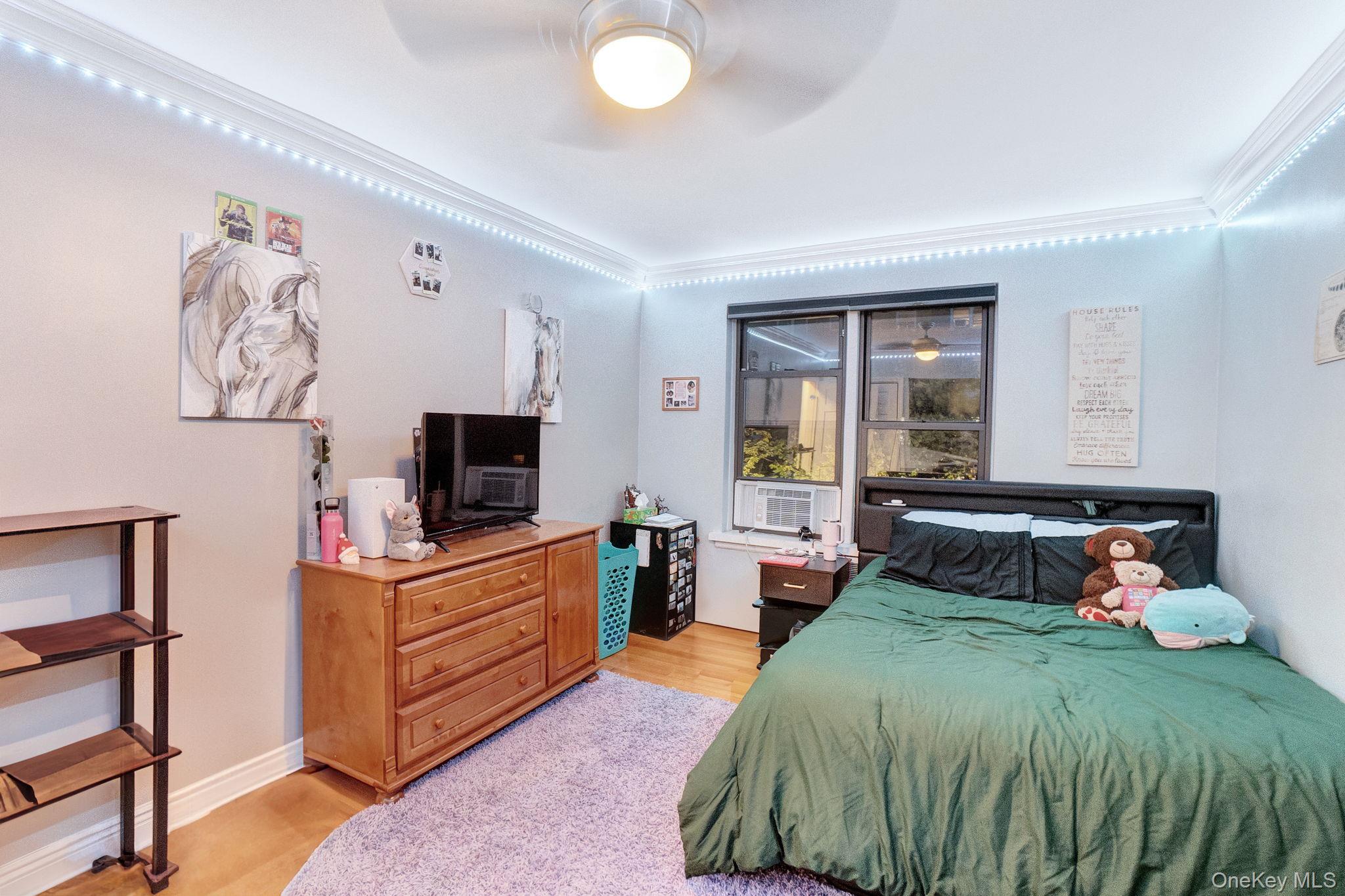 105-30 66th Avenue # 3E, Forest Hills, NY 11375