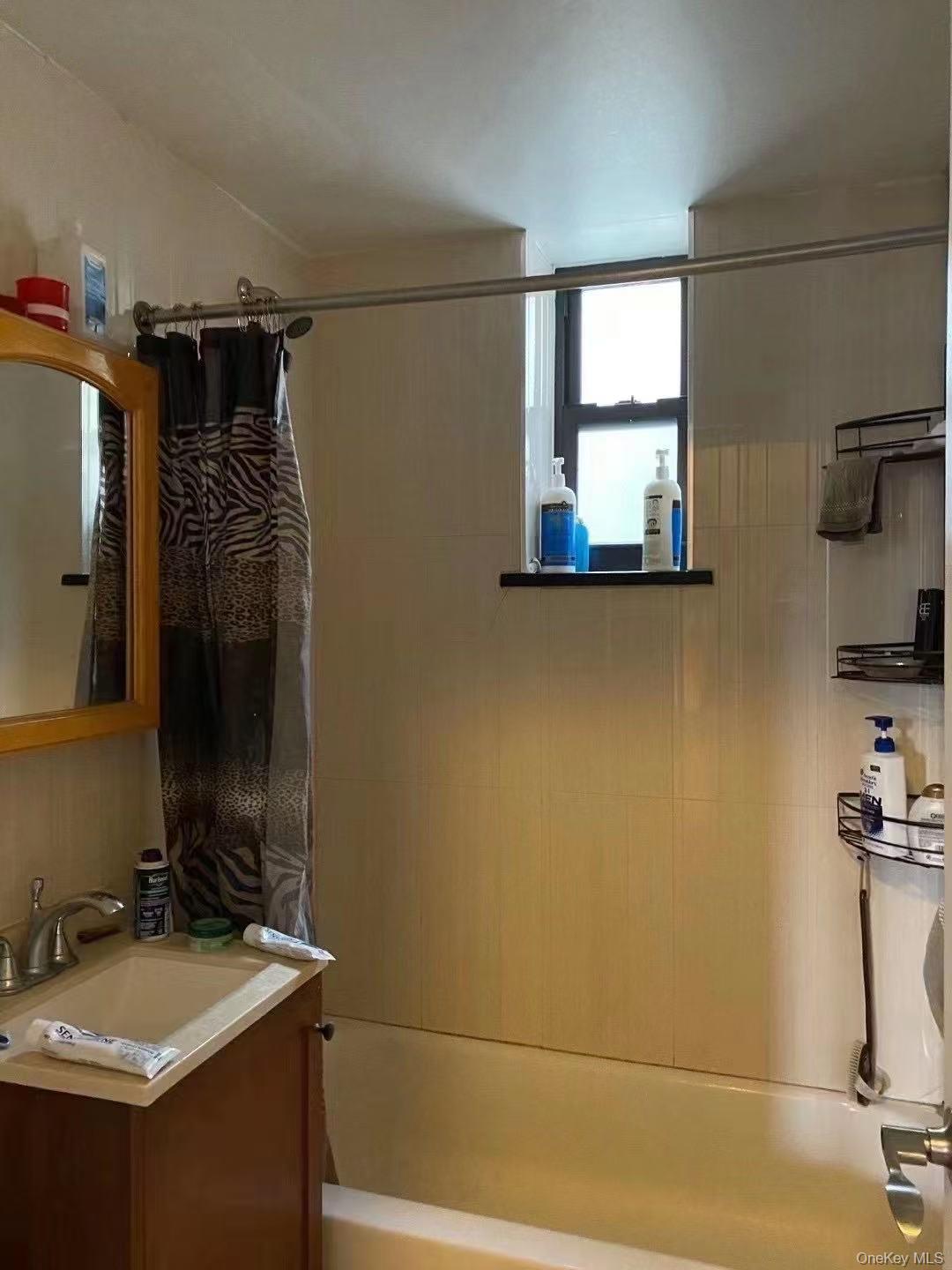 51 Orchard Street, New York (Manhattan), NY 10002