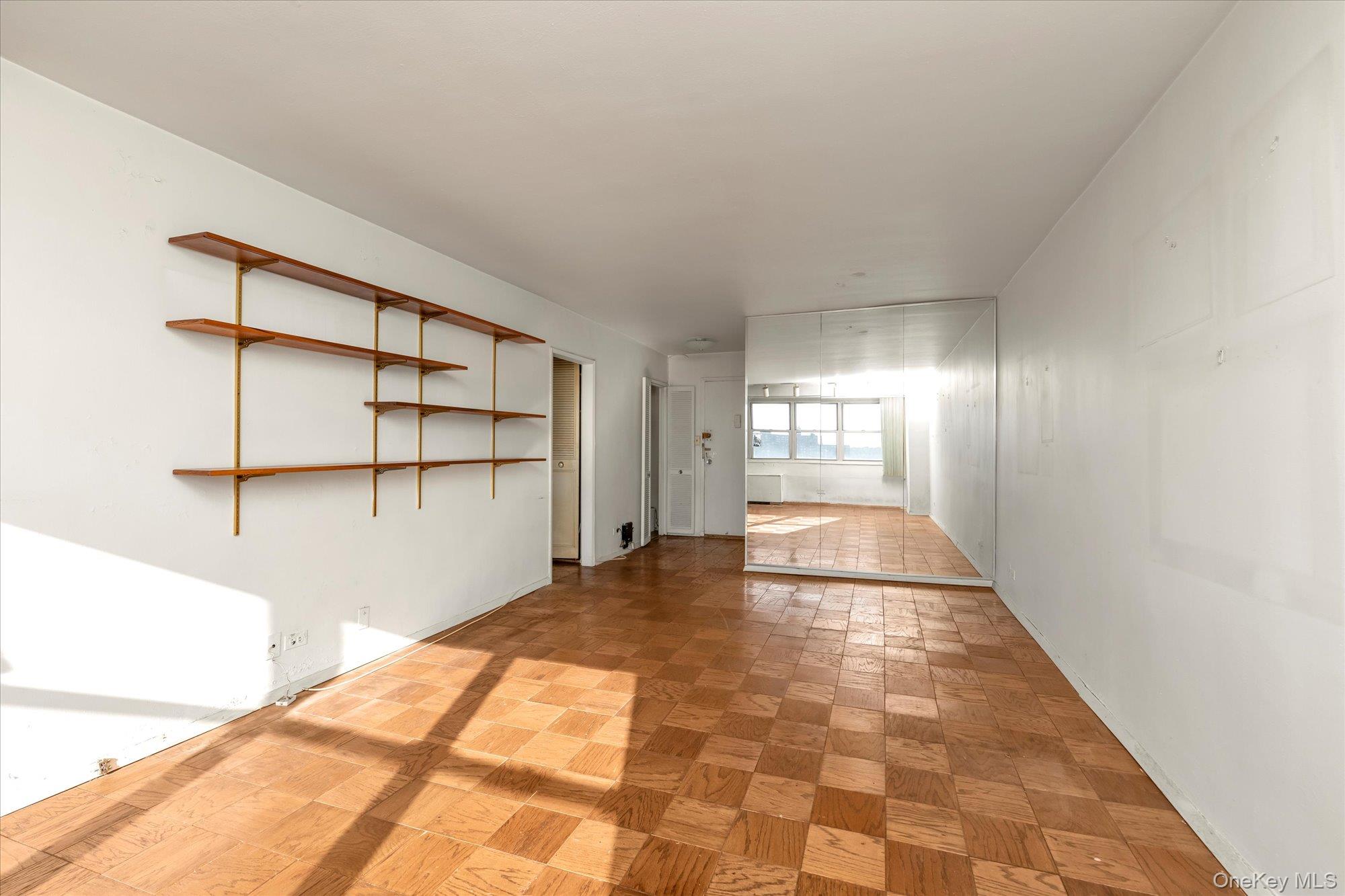 102-10 66th Road # 18G, Forest Hills, NY 11375