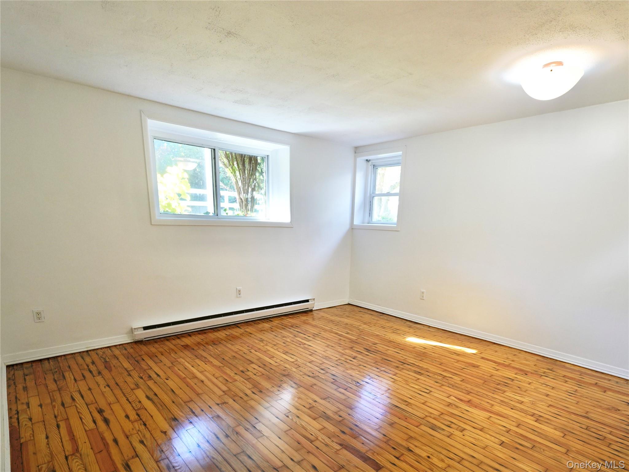 2 Dunes Lane # Lower Level, Port Washington, NY 11050