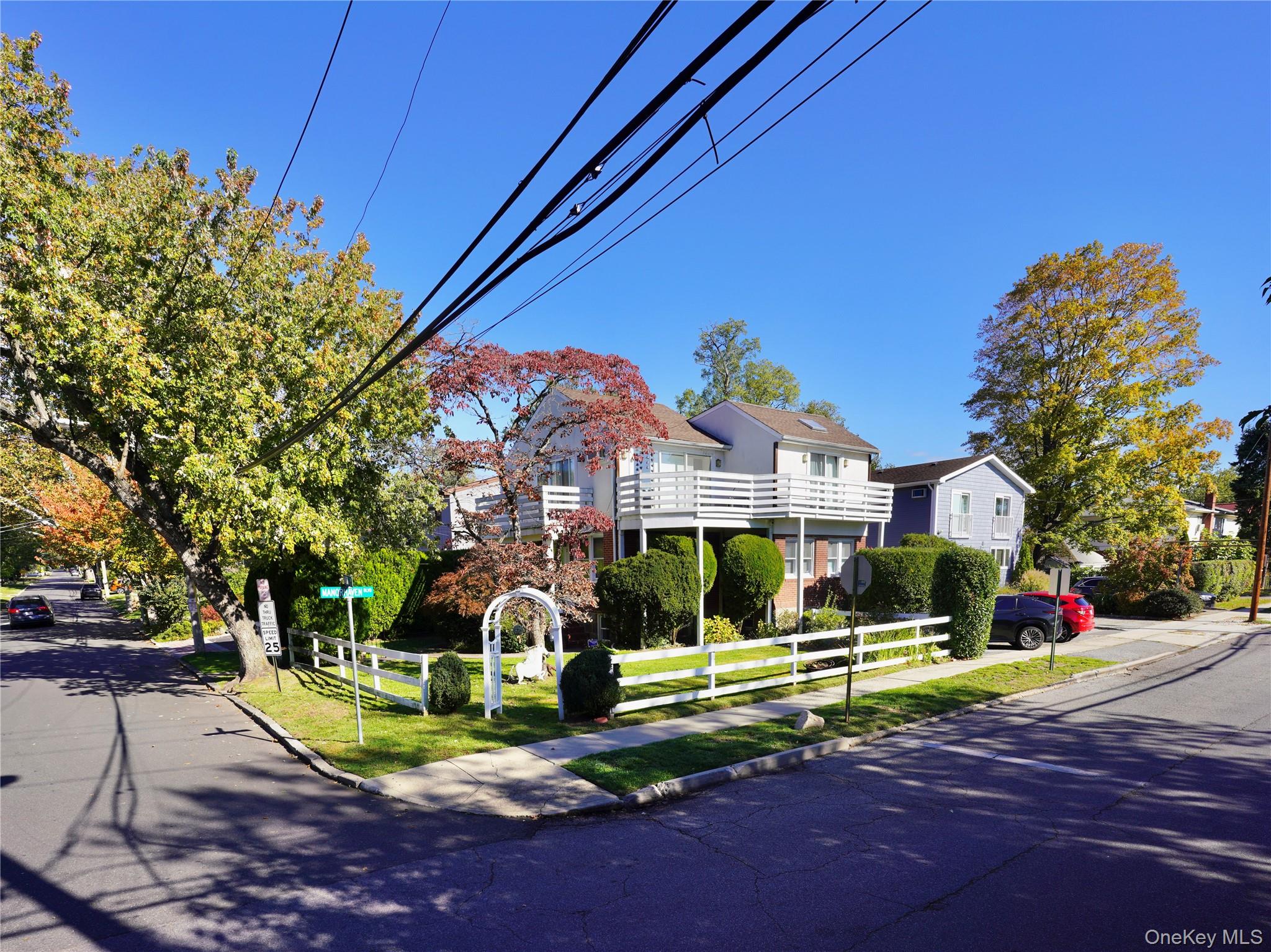 2 Dunes Lane # Lower Level, Port Washington, NY 11050