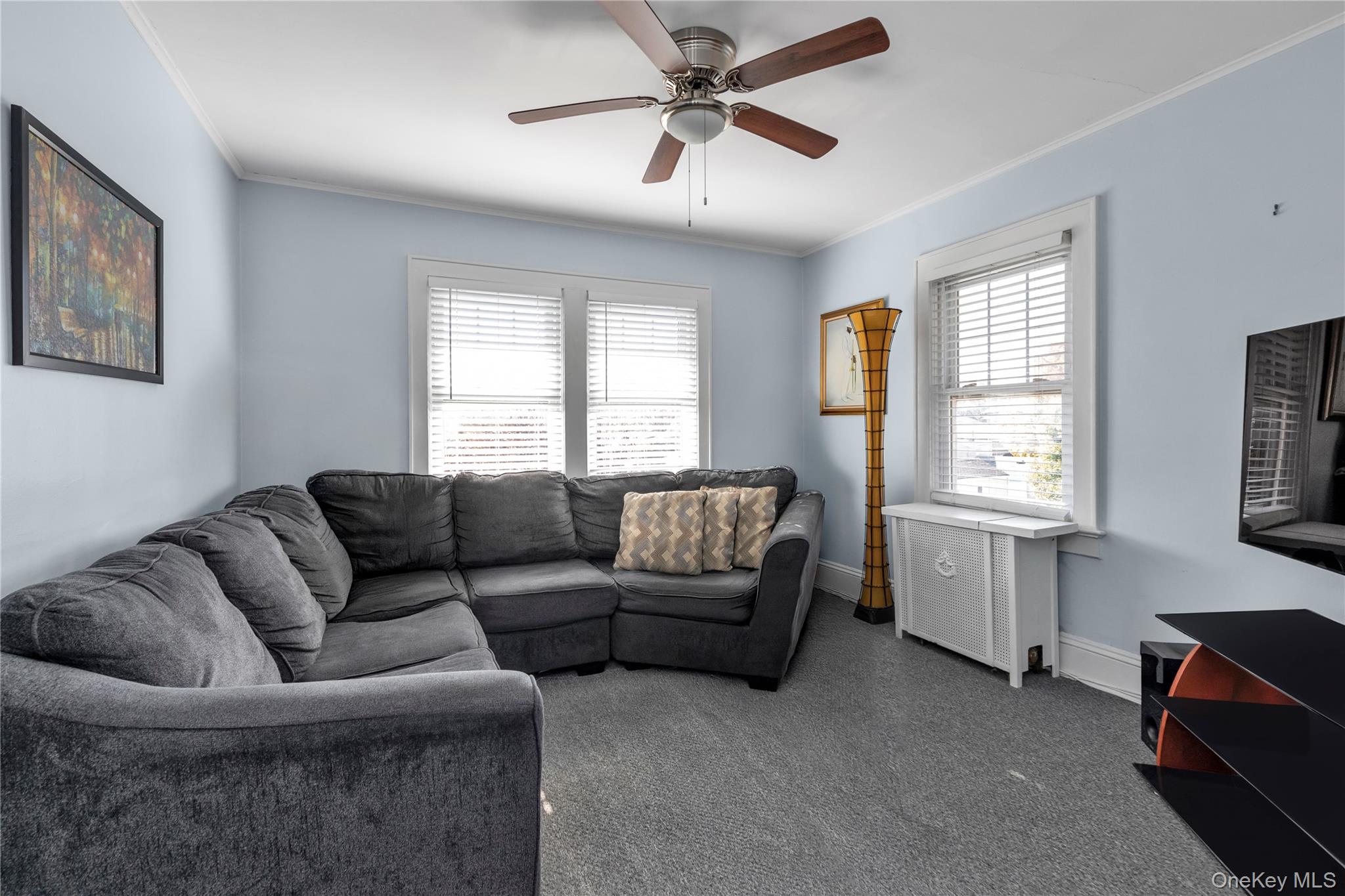 127 Smith Street, Lynbrook, NY 11563