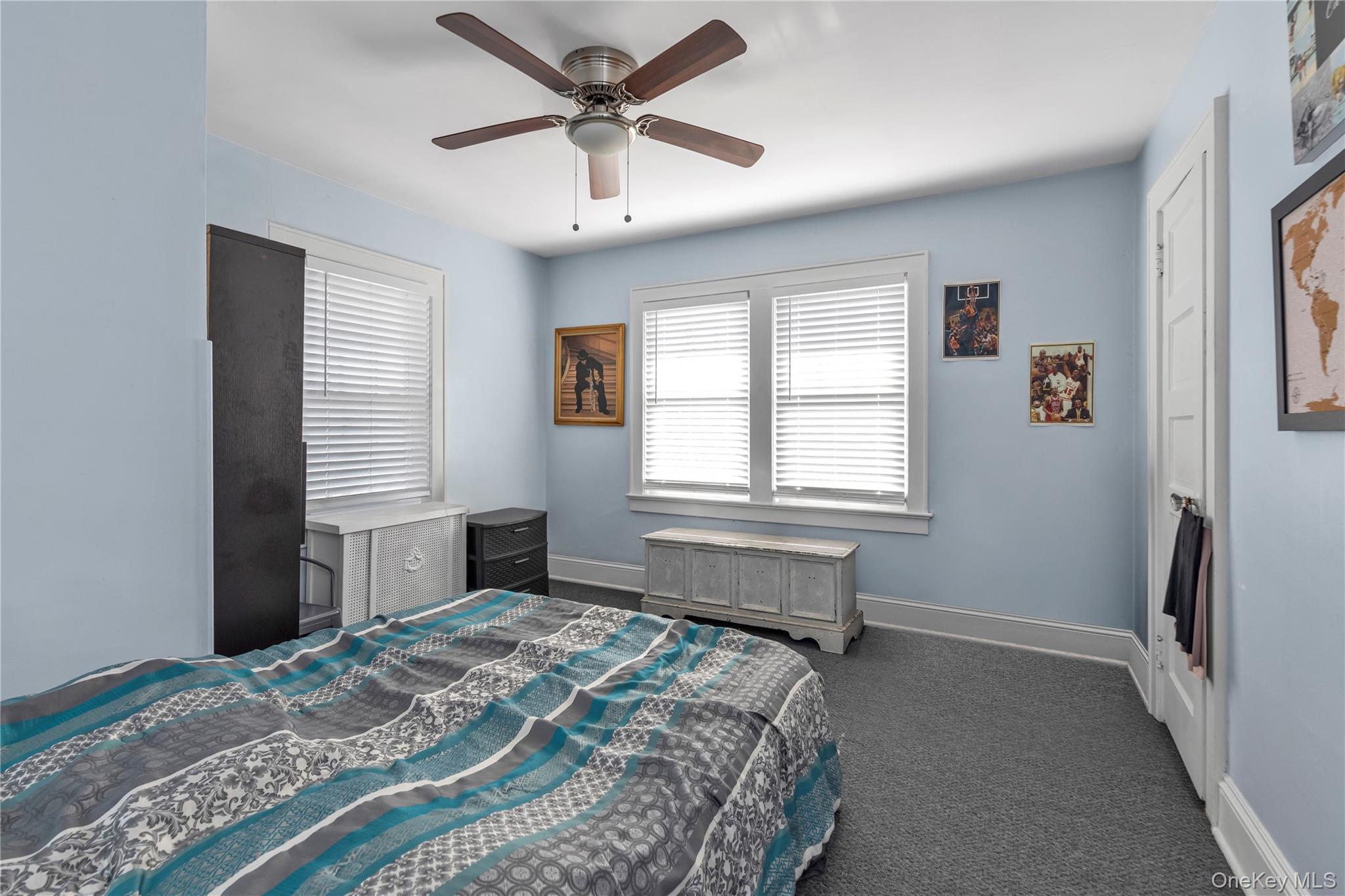 127 Smith Street, Lynbrook, NY 11563