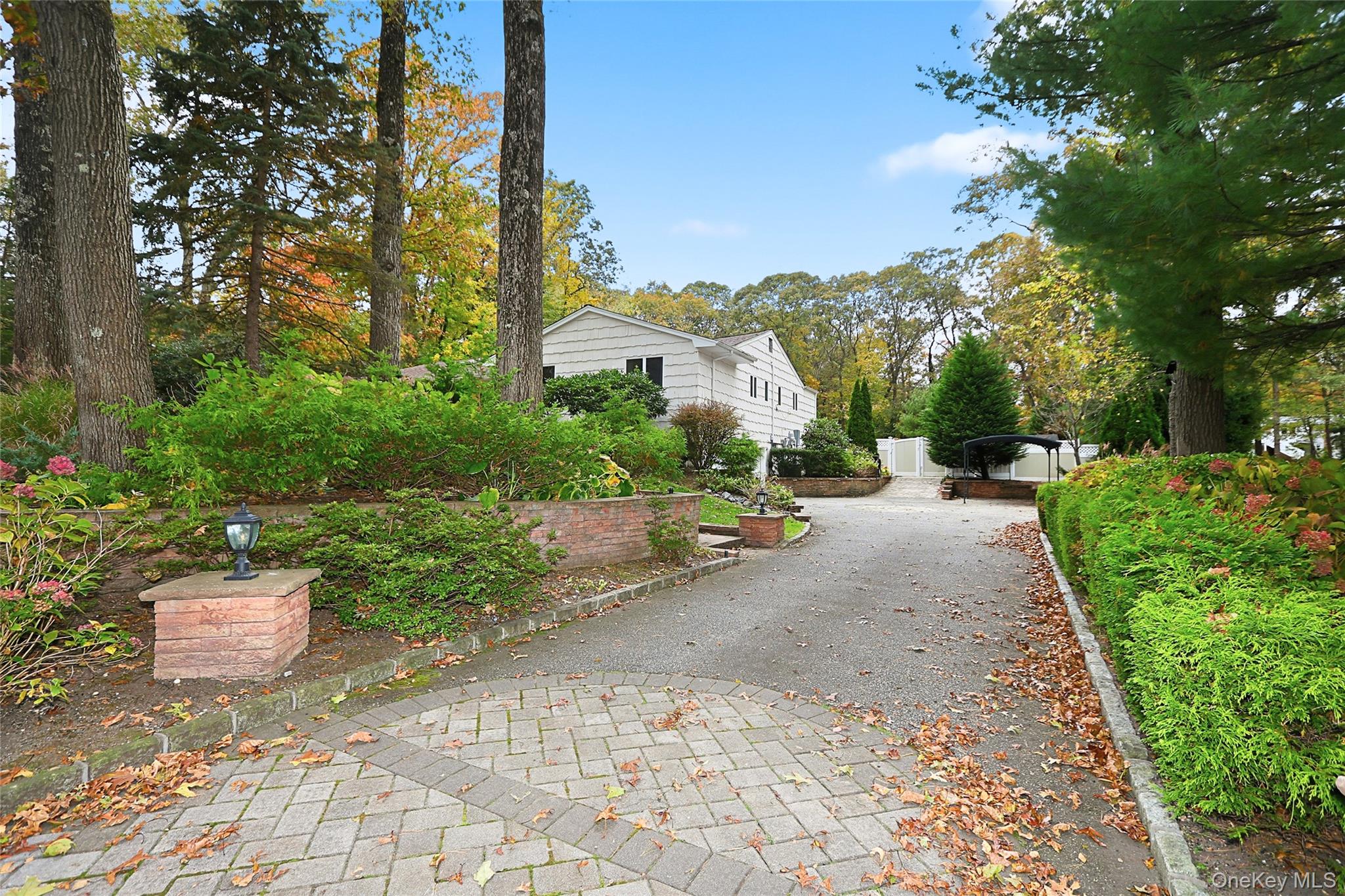 5 Fieldway Court, Huntington, NY 11743