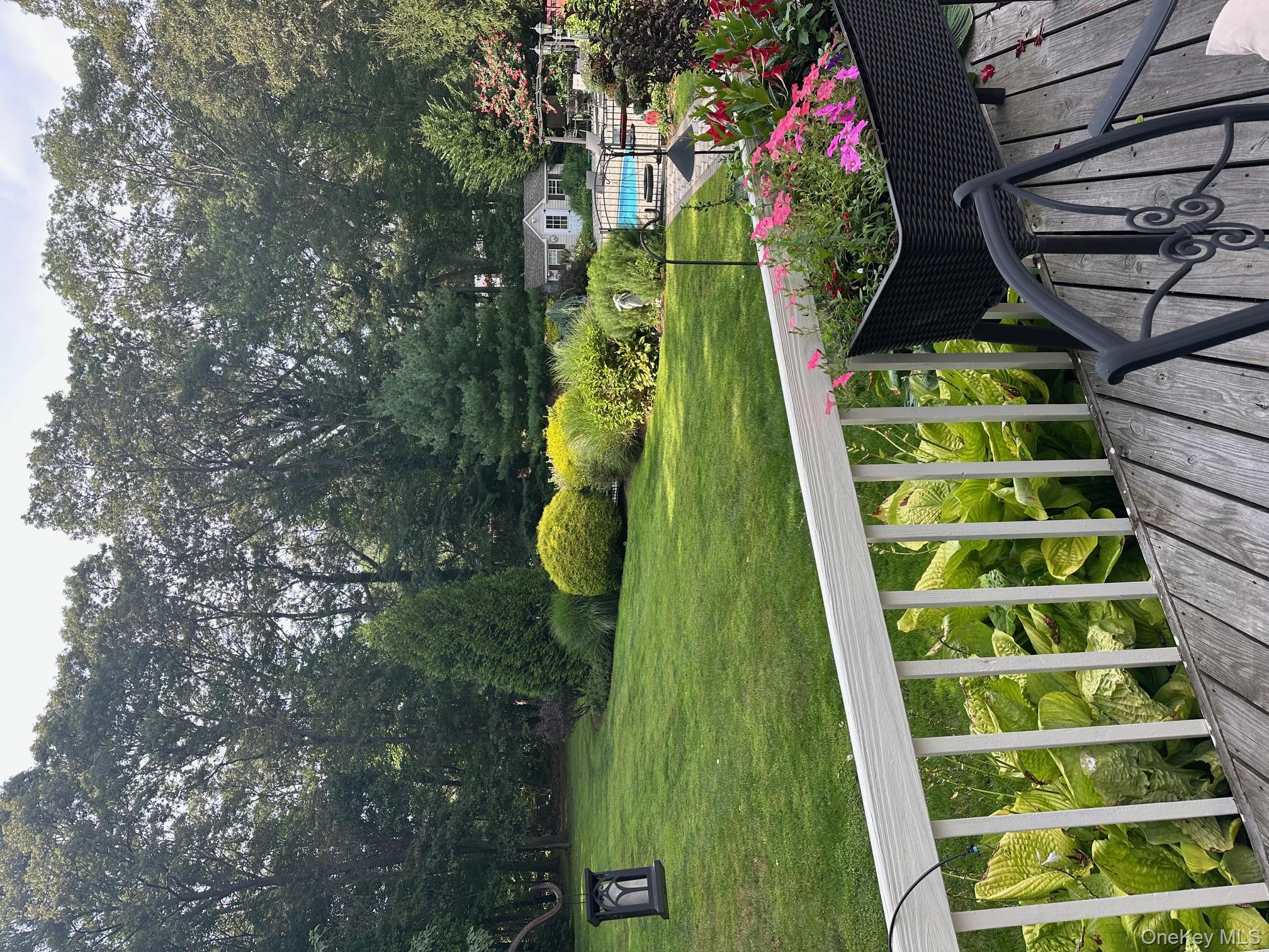 5 Fieldway Court, Huntington, NY 11743