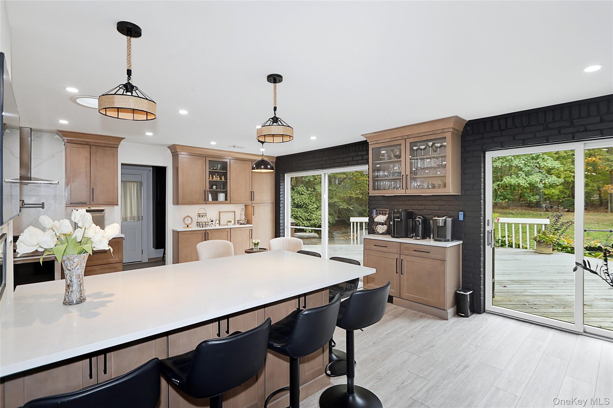 5 Fieldway Court, Huntington, NY 11743