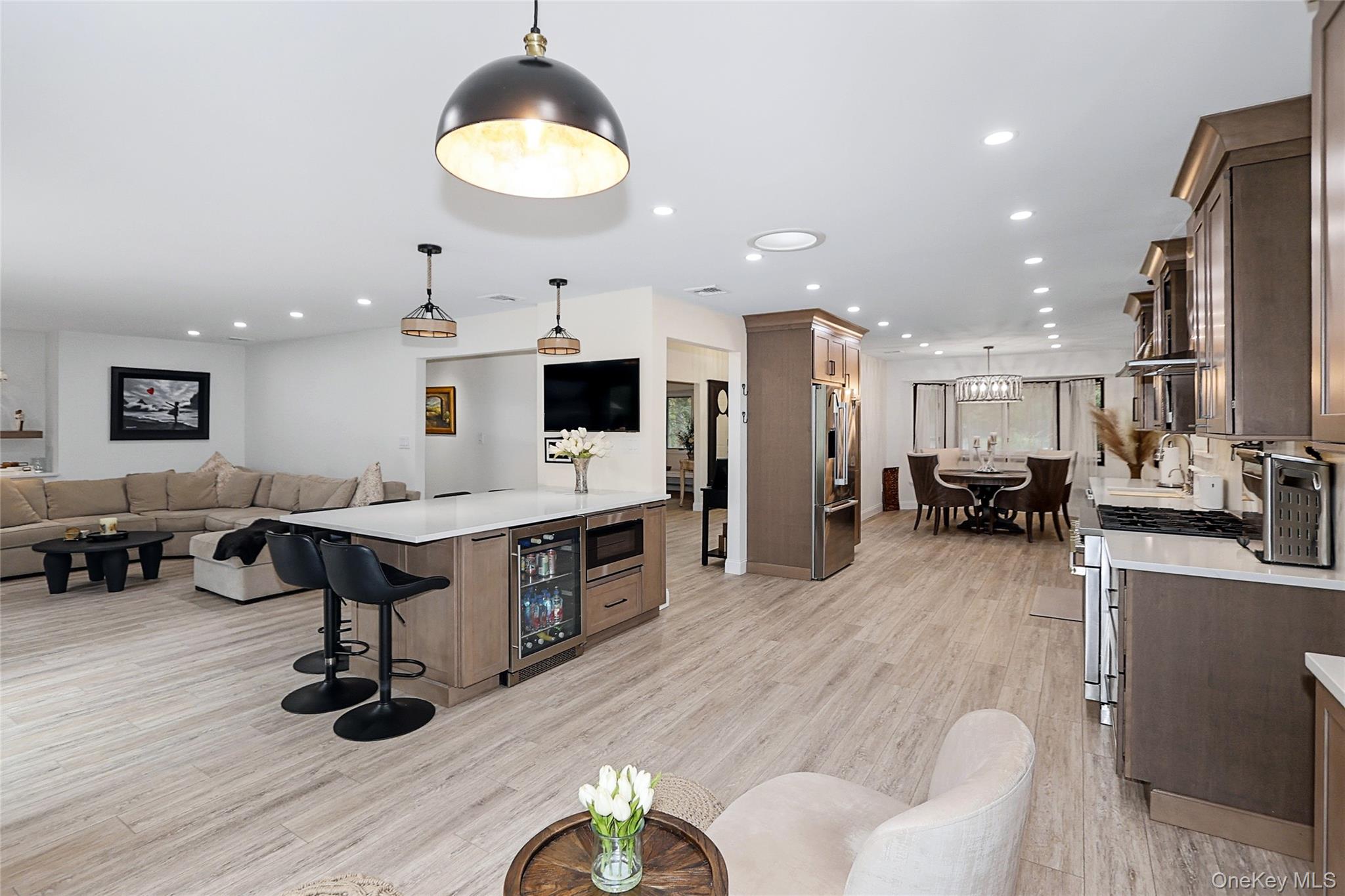 5 Fieldway Court, Huntington, NY 11743